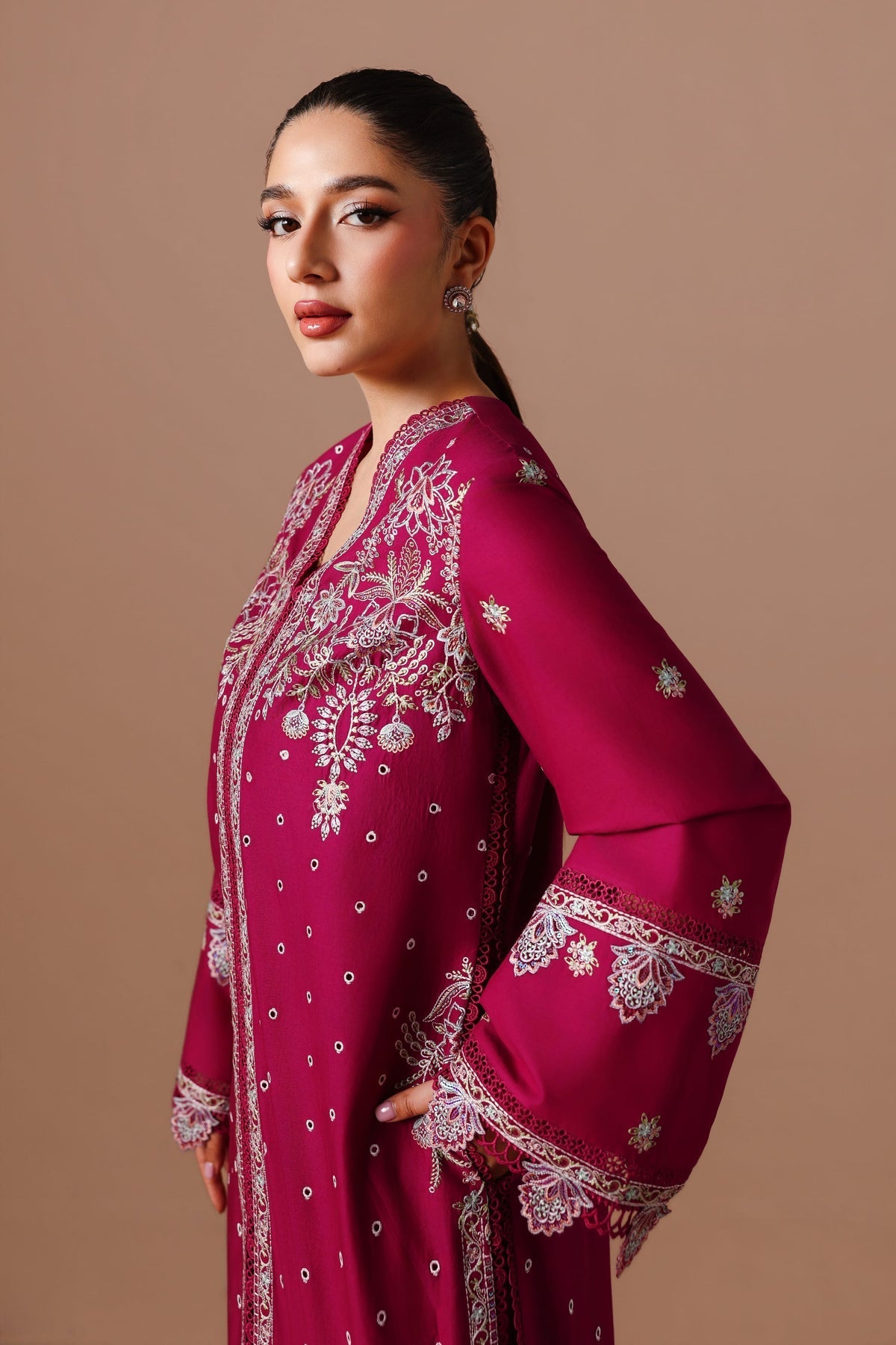 Akbar Aslam | Elan Luxury Lawn 26 | Marjaan-5