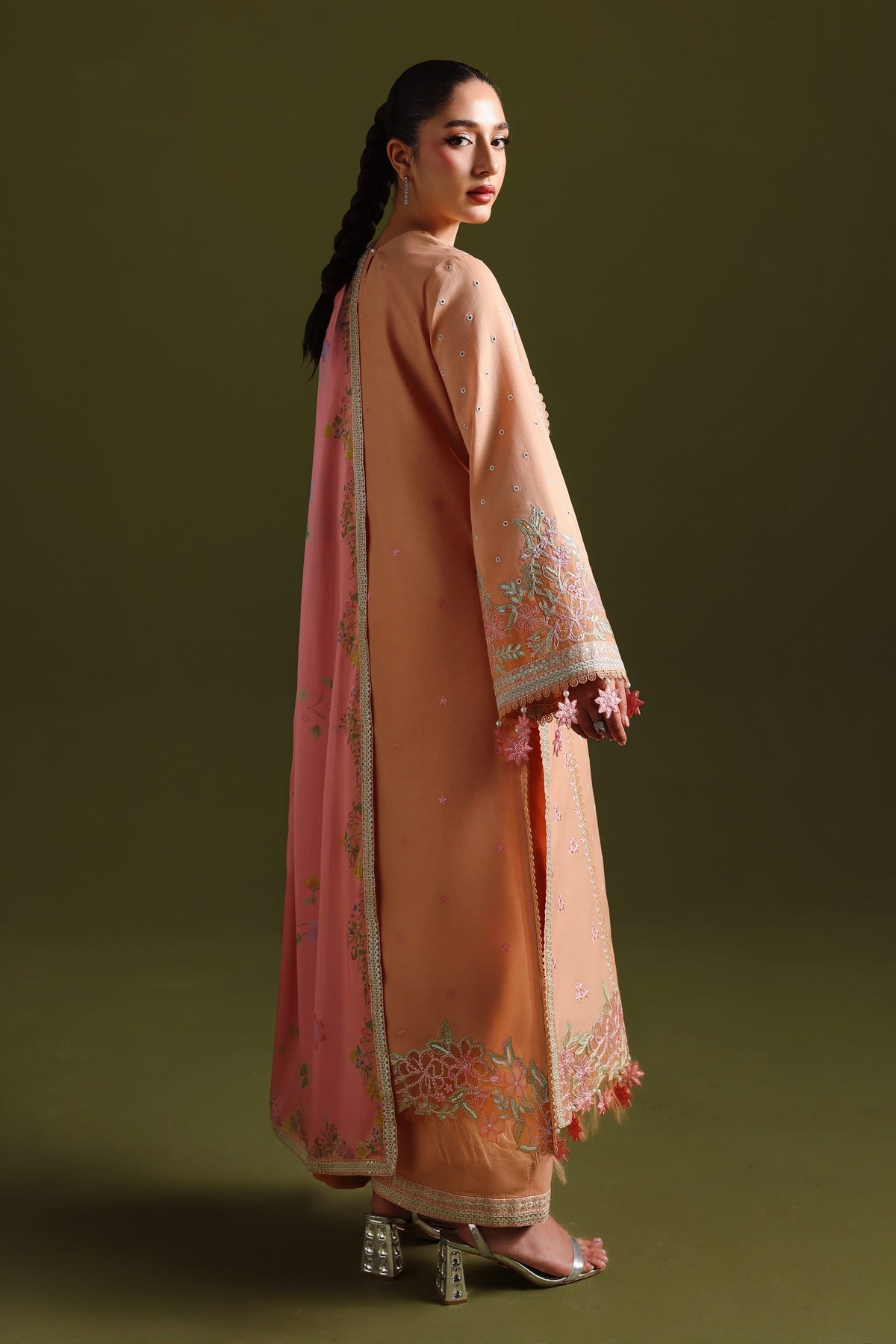 Akbar Aslam | Elan Luxury Lawn 26 | Aaralyn, image 2