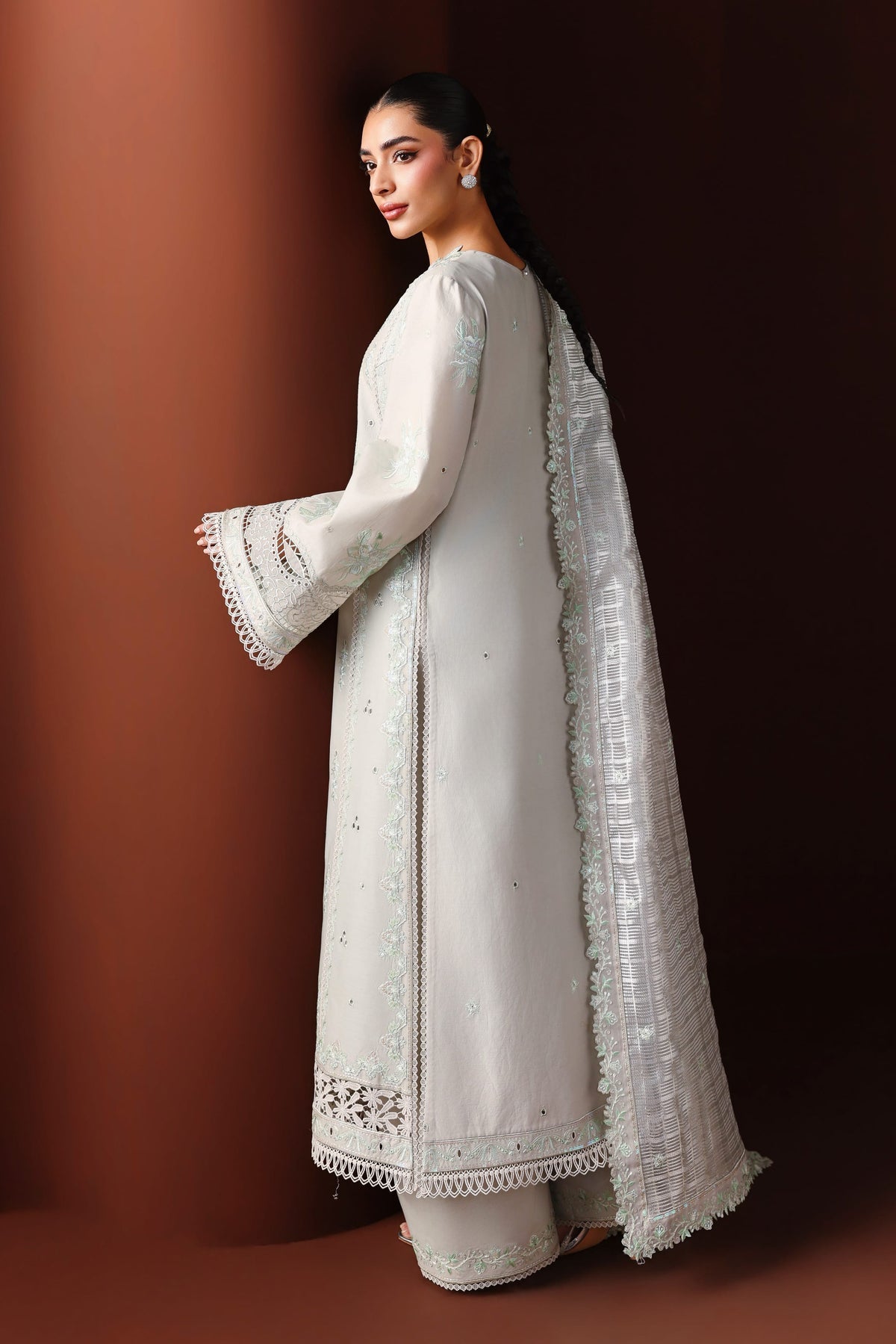 Akbar Aslam | Elan Luxury Lawn 26 | Rumana-2