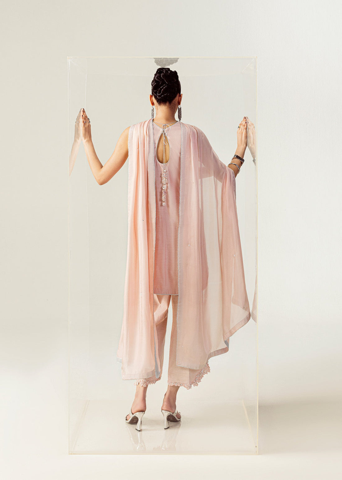 Mahum Asad | The Sirens | Blushed Halo