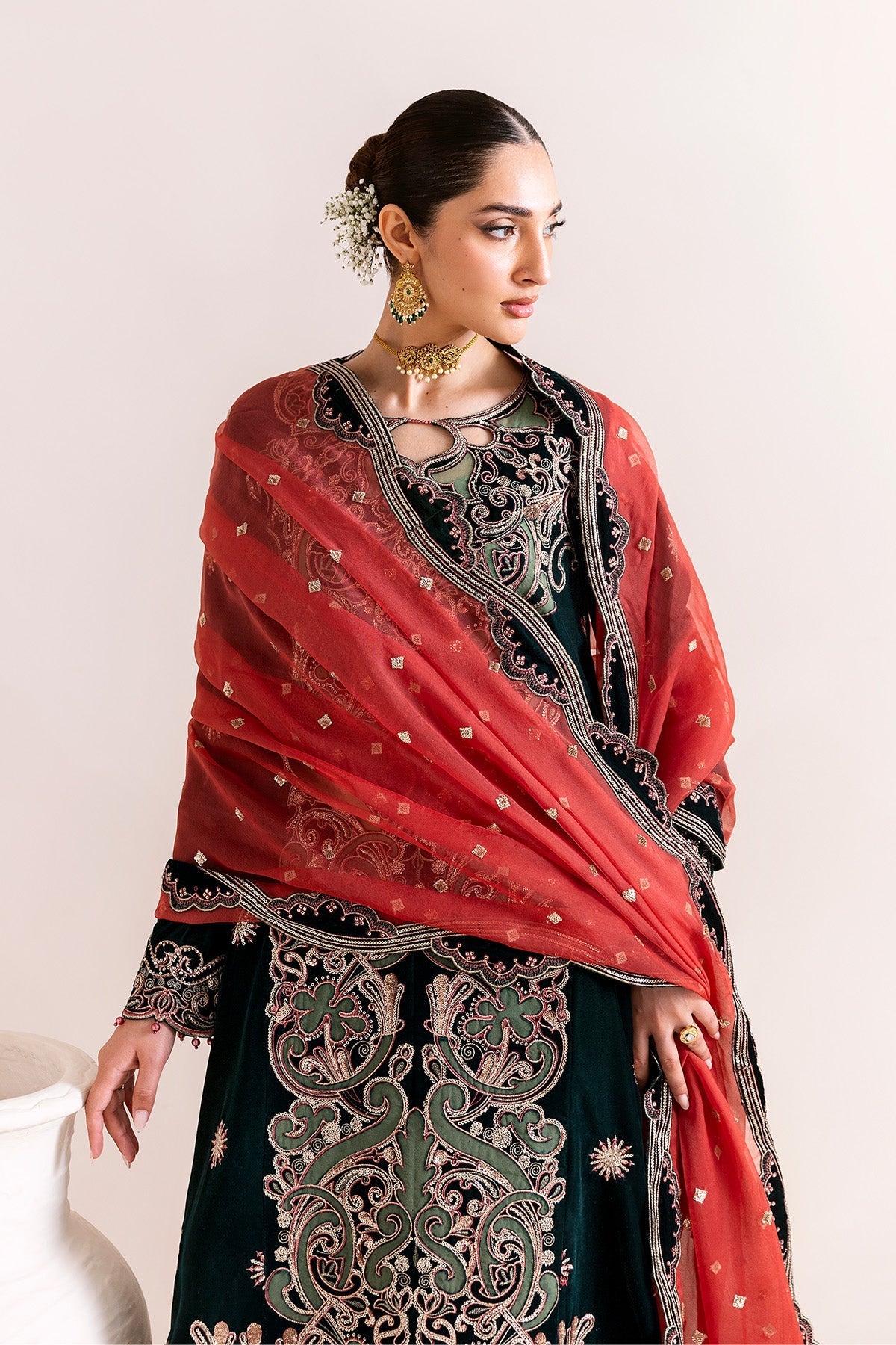 Alizeh | Makhmal Luxury Velvet Edit | Kiswa, image 3