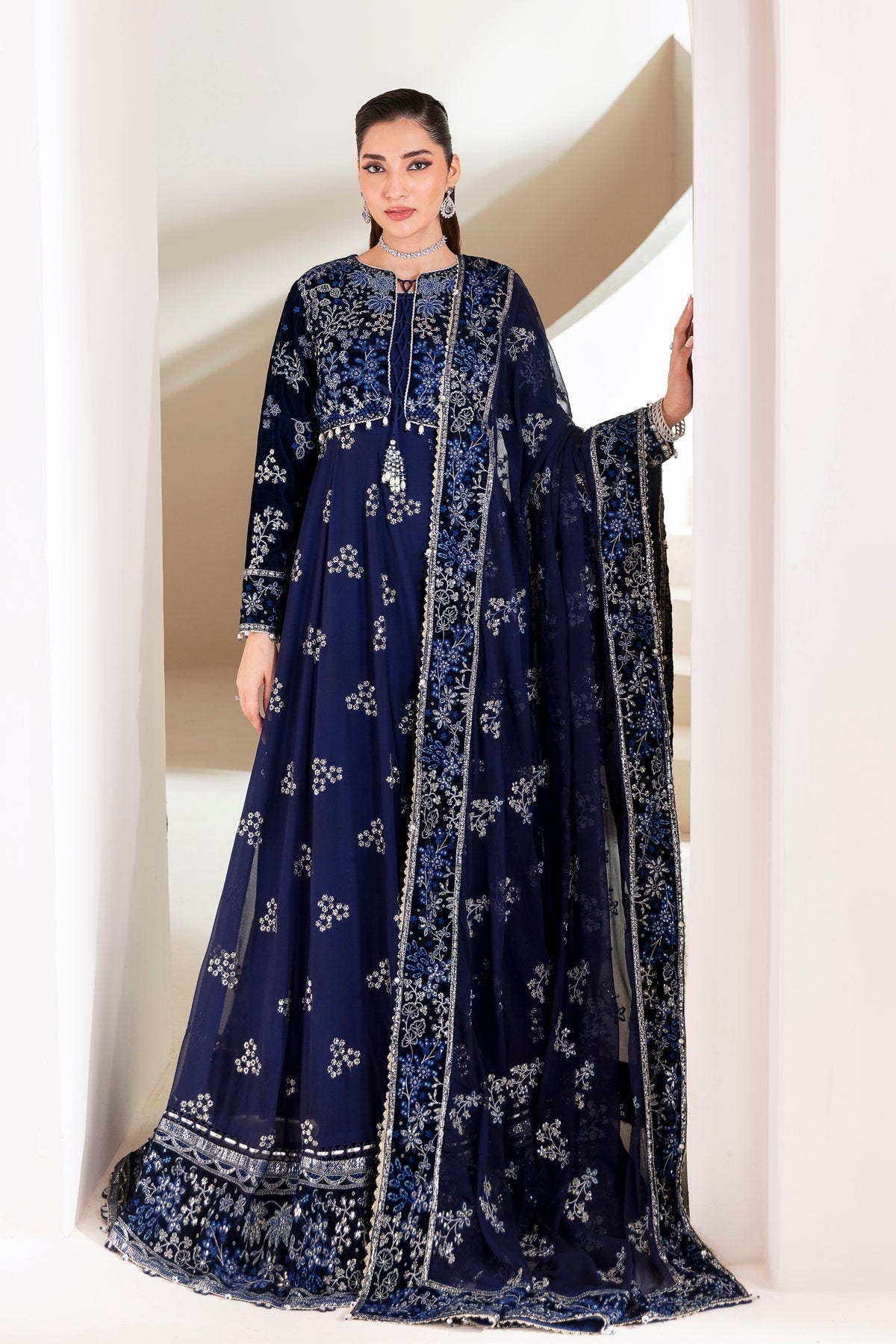 Xenia Formals | Luxury Formals 25 | MAKLINA