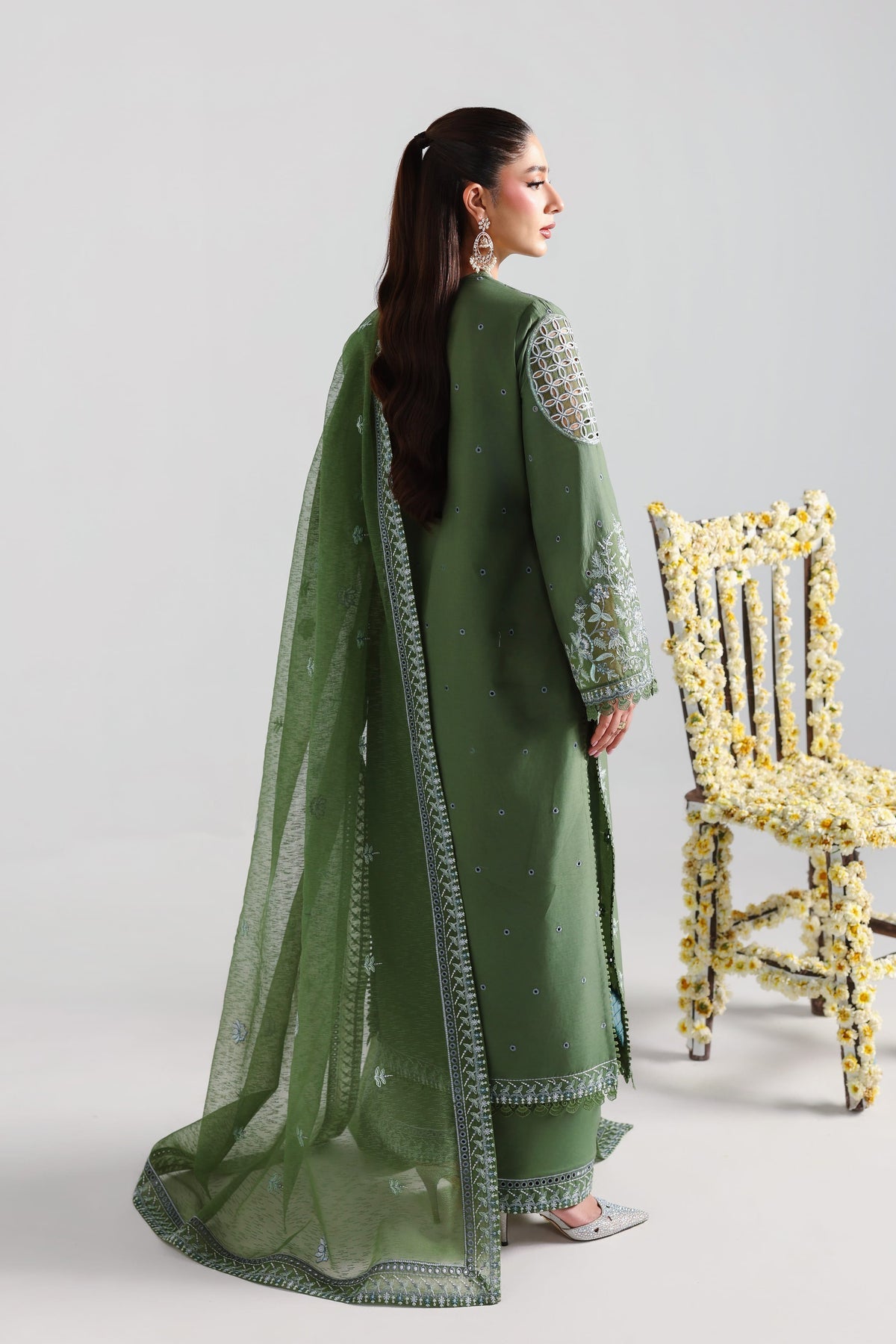 Akbar Aslam | Elan Luxury Lawn '26 | Samara, image 2