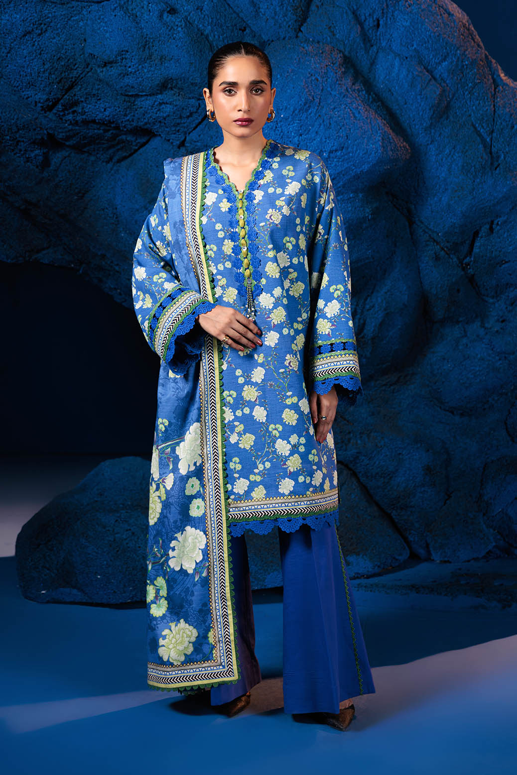 Bonanza Satrangi | Regatta 3 Pc (7W24P3P209) -  Bonanza Satrangi Unstitched - Original Designer Dress - House of Maryam