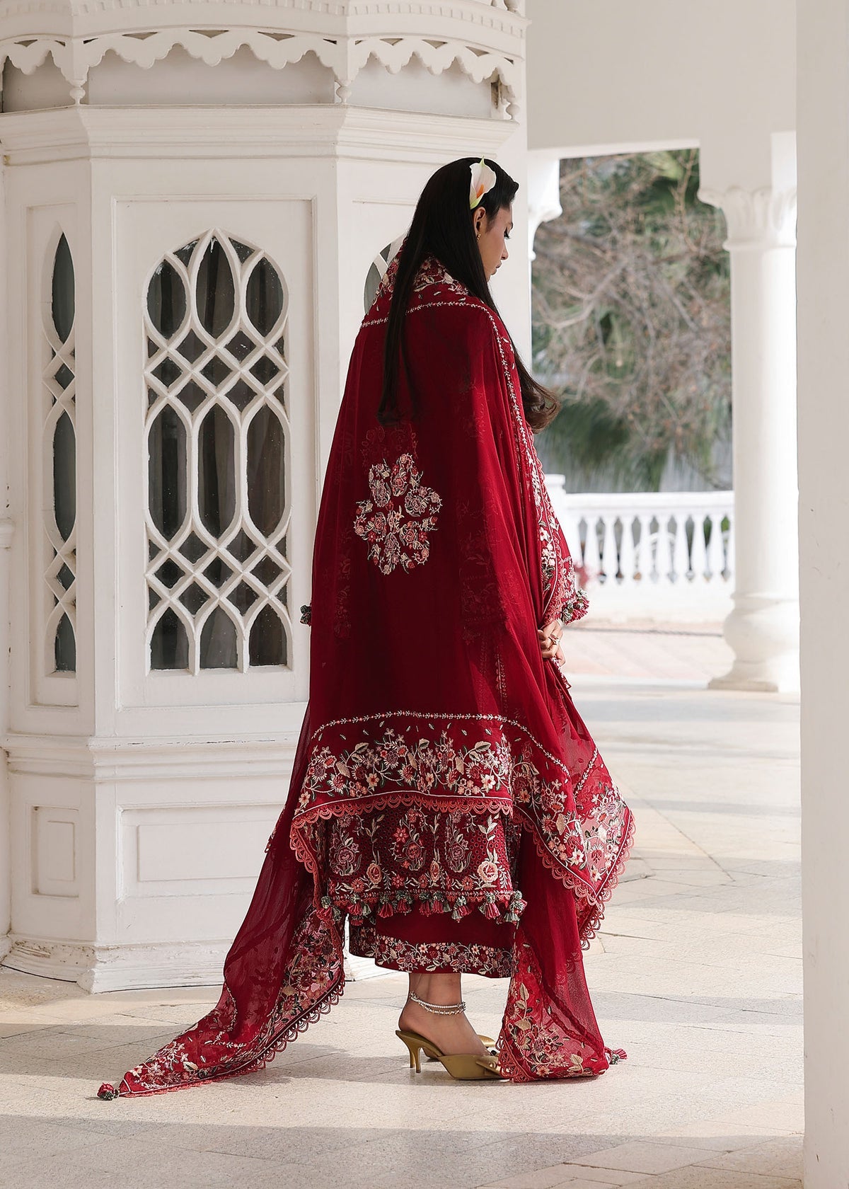 Hussain Rehar | Kalabagh Luxury Lawn 26 | Kastanaa, image 2