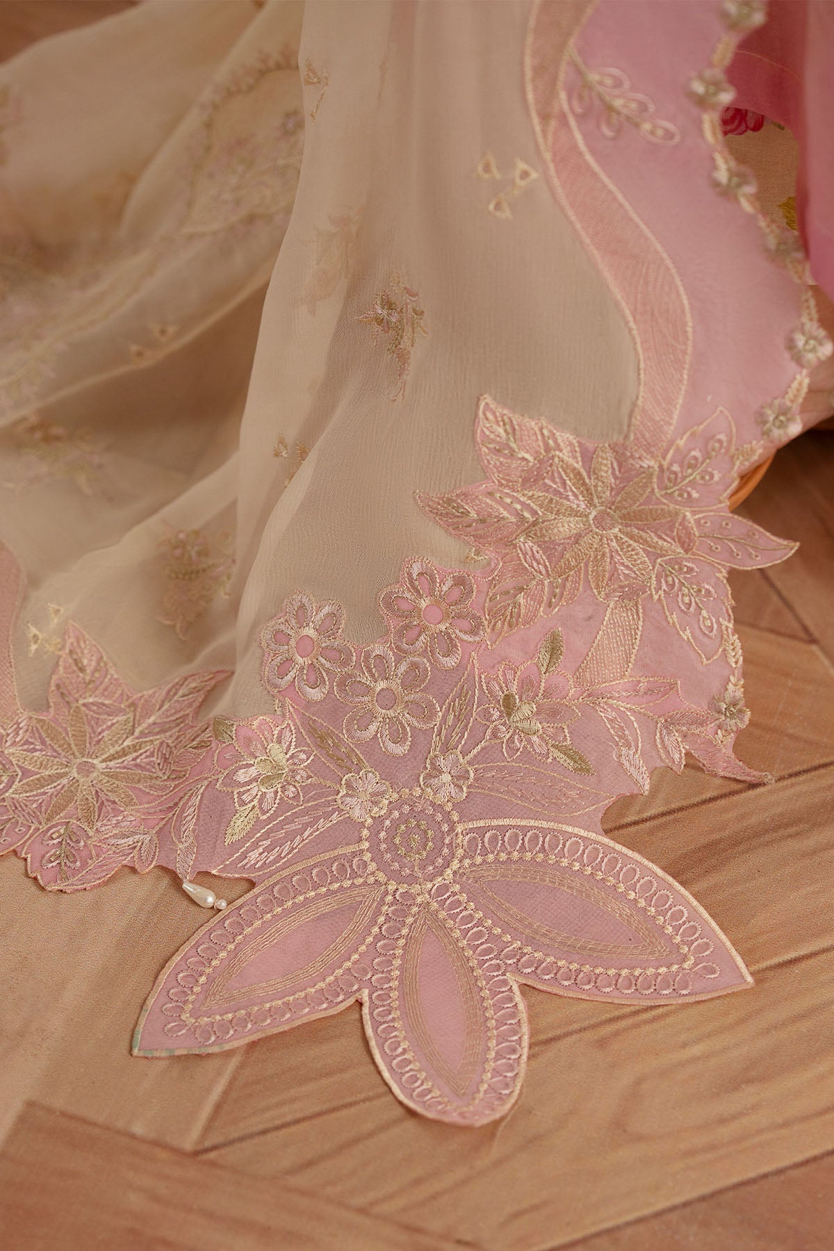 Nureh | Feya Eid Lawn | FE-05 -  Nureh Ladies Clothes - Original Designer Dress - House of Maryam