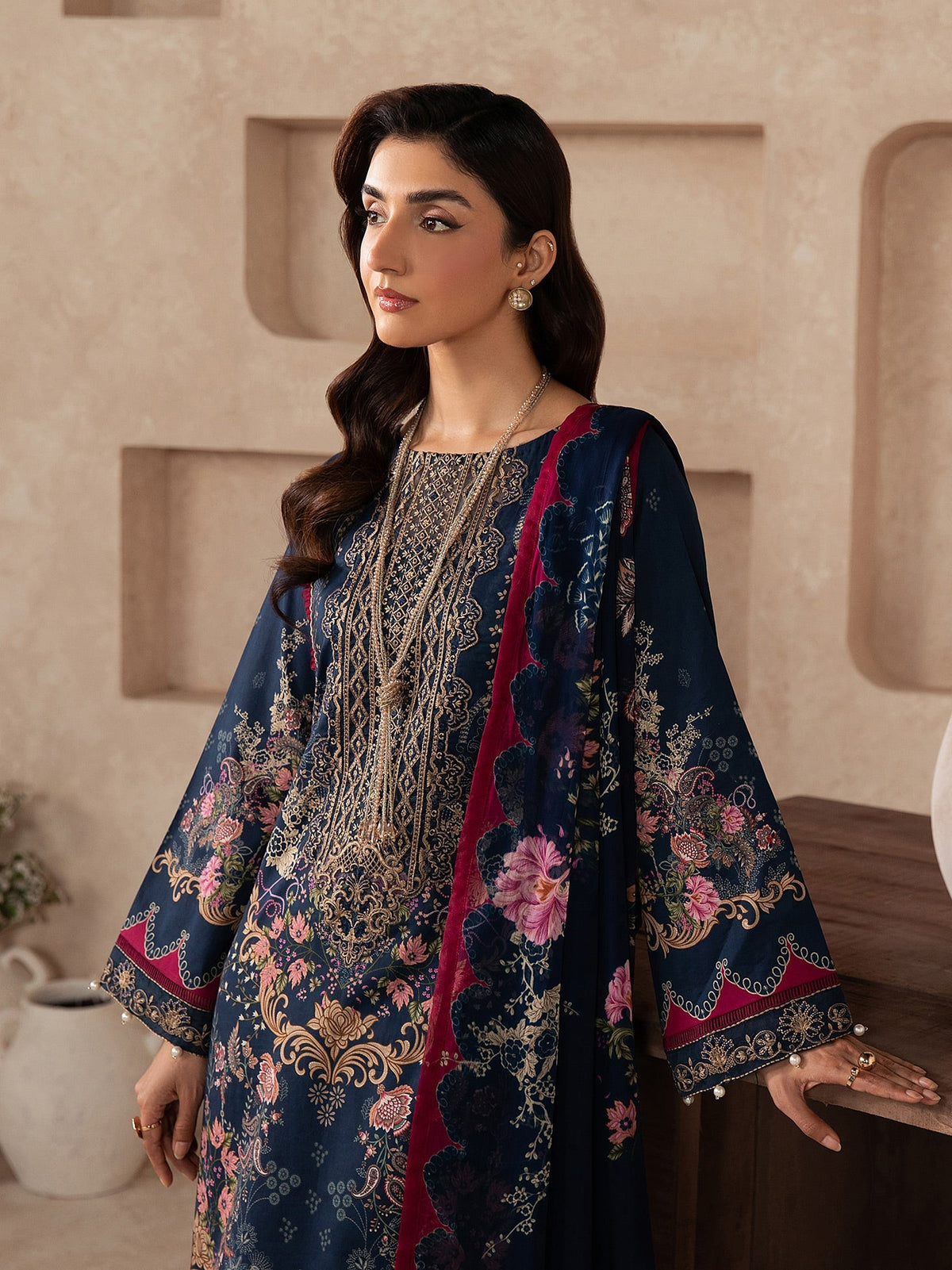 Gulaal | Syra Lawn 26 | Aluxe SKU D - 8, image 3