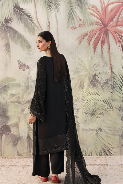 Emaan Adeel | Romansiyyah Luxury Formals | ZAREENAH