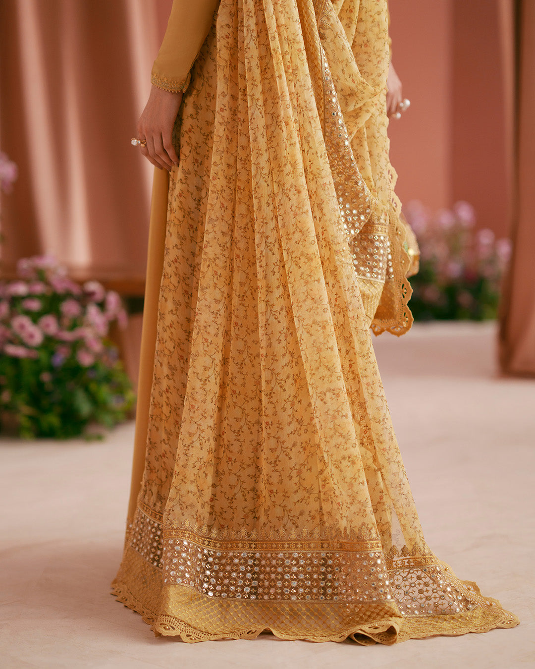 Faiza Saqlain | Roim Pret | Alaa, image 3