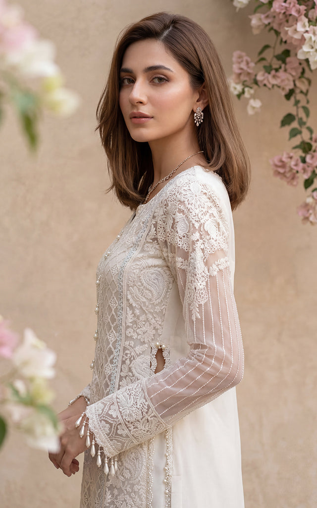 Threads and Motifs | Formal Outfits | 10616-5