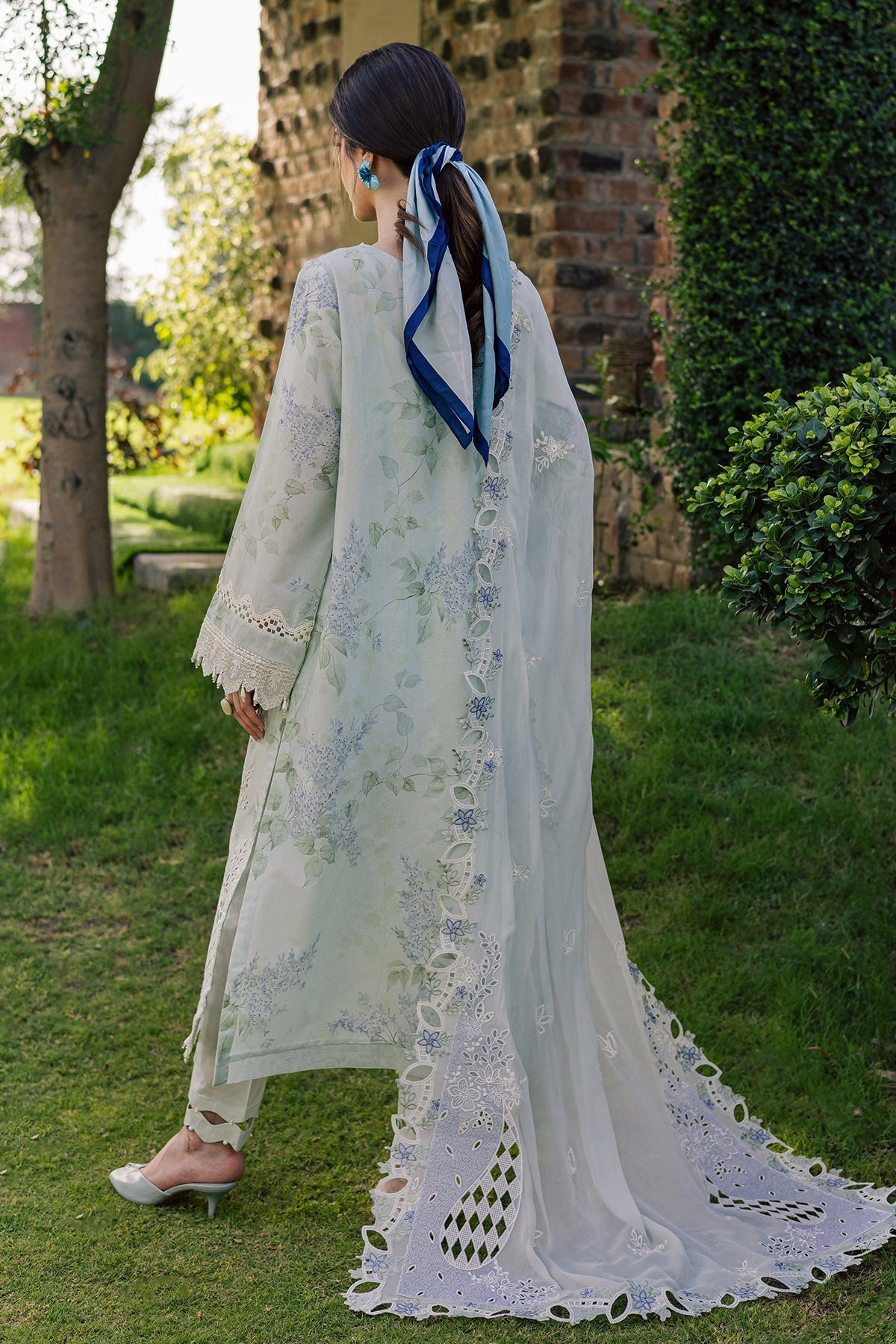 Nureh | Raha Lawn | NE-262, image 2
