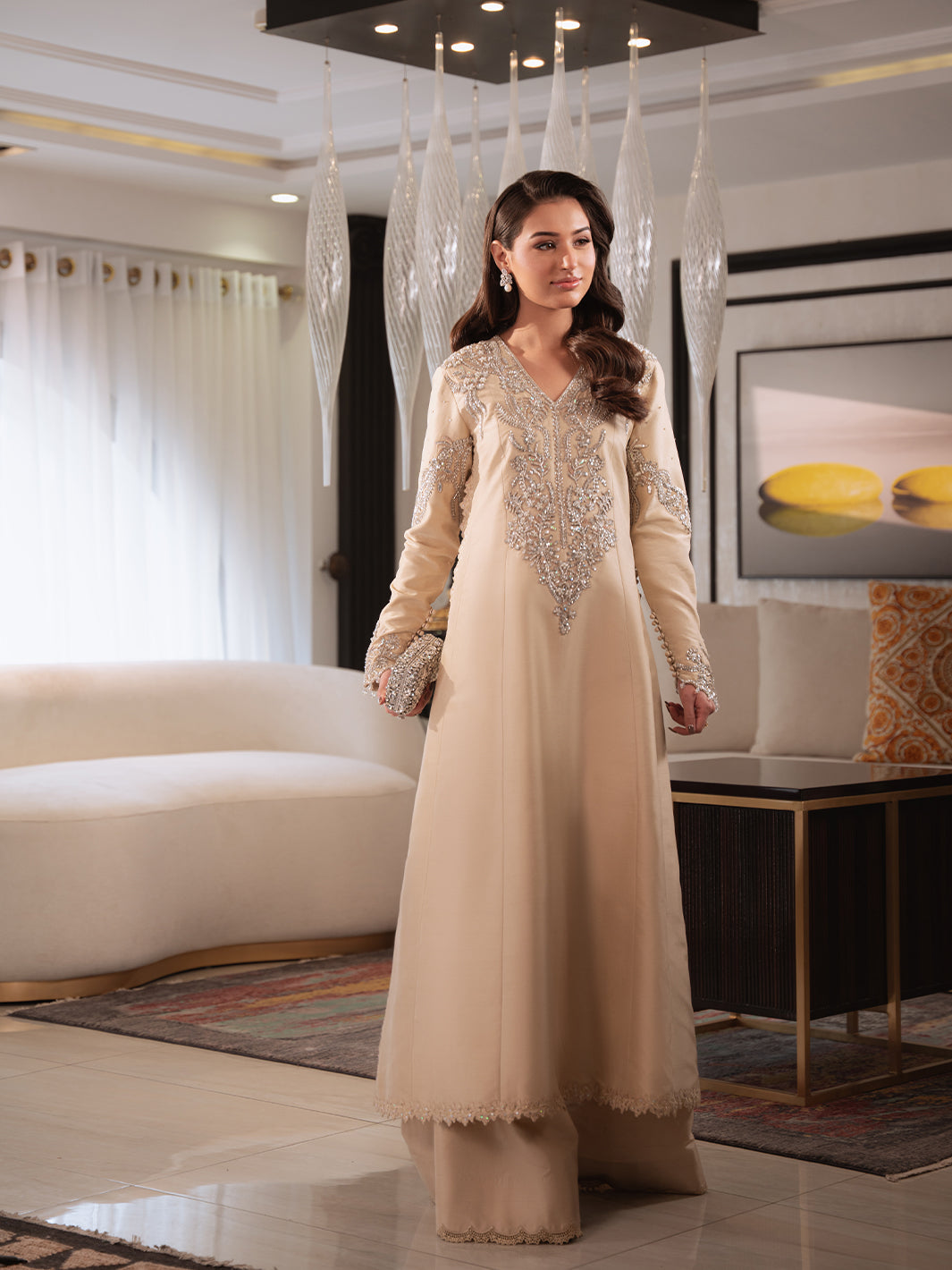 Amroz Atelier | Mikami Formals | ZORA, image 4