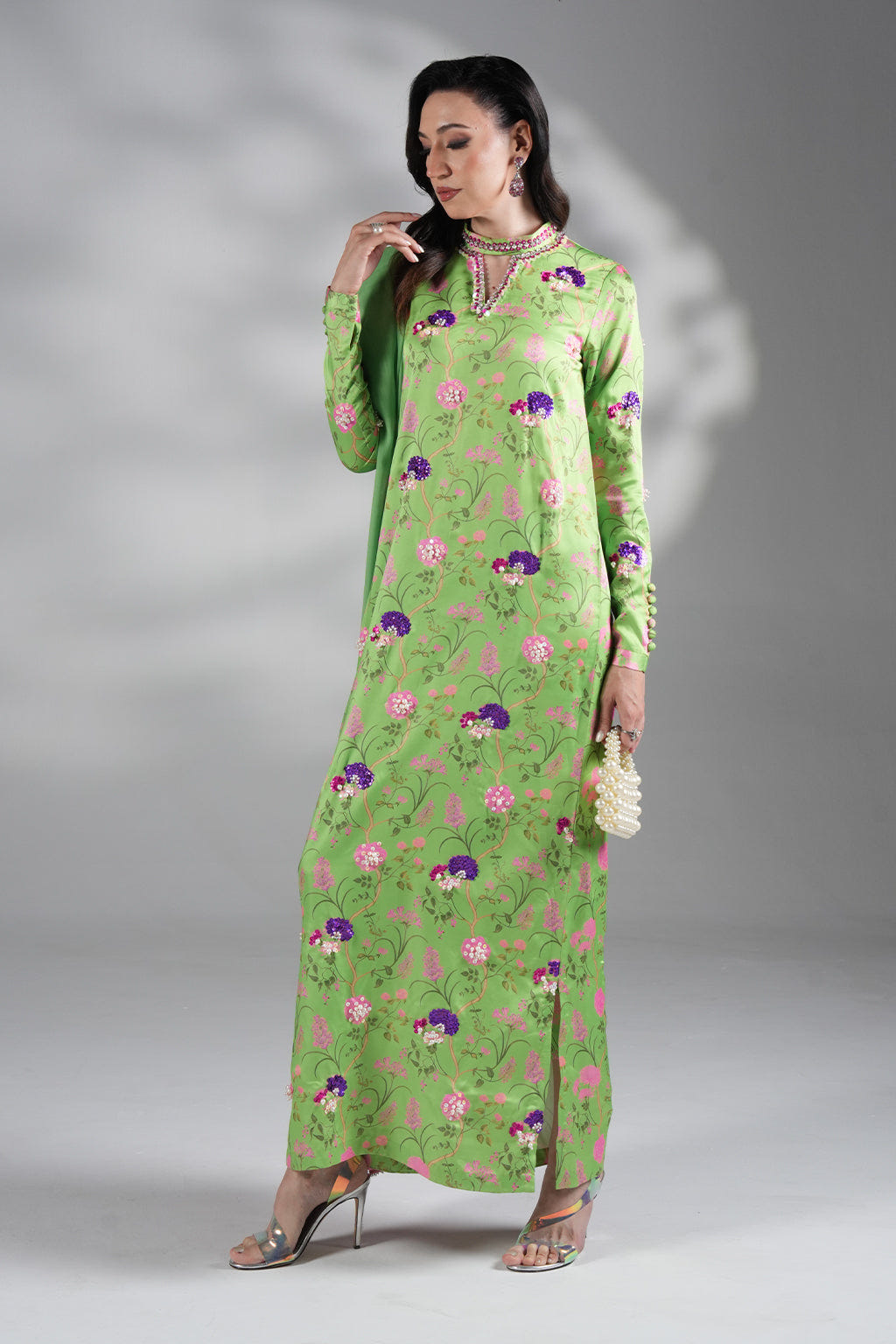 Amave | Oro Luxury Wear | AM-06