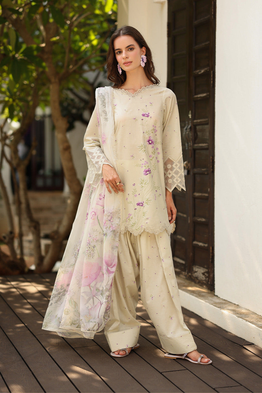 Iznik | lawn 26 | UE-498