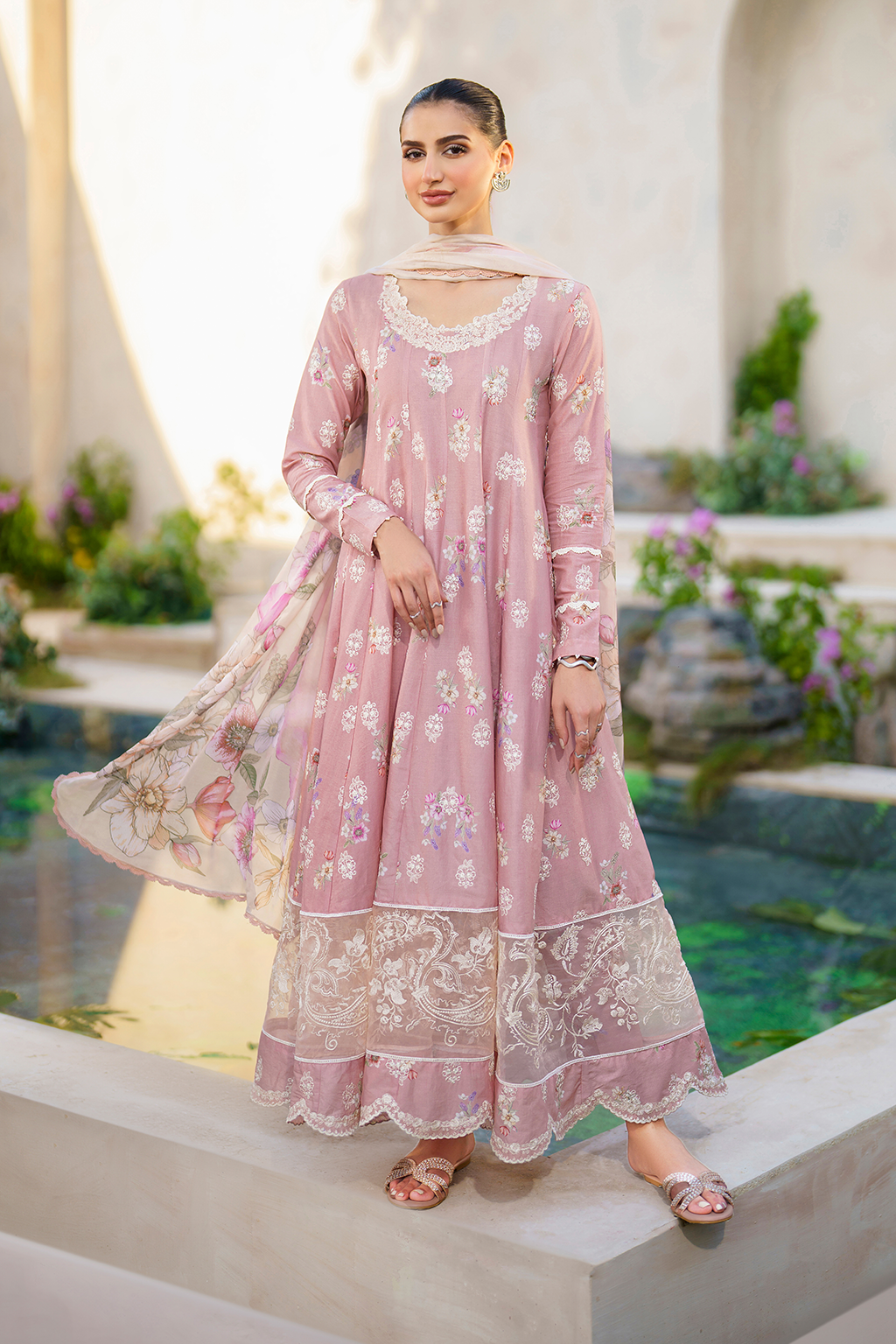 Iznik | Festive lawn 24 | SFL-08 by Designer Iznik - House of Maryam - Pakistani Designer Ethnic Wear in {{ shop.shopifyCountryName }}