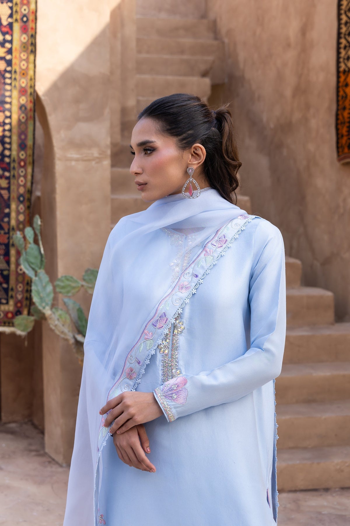 Sana Abbas | Pehar Eid Luxe | Yami-3