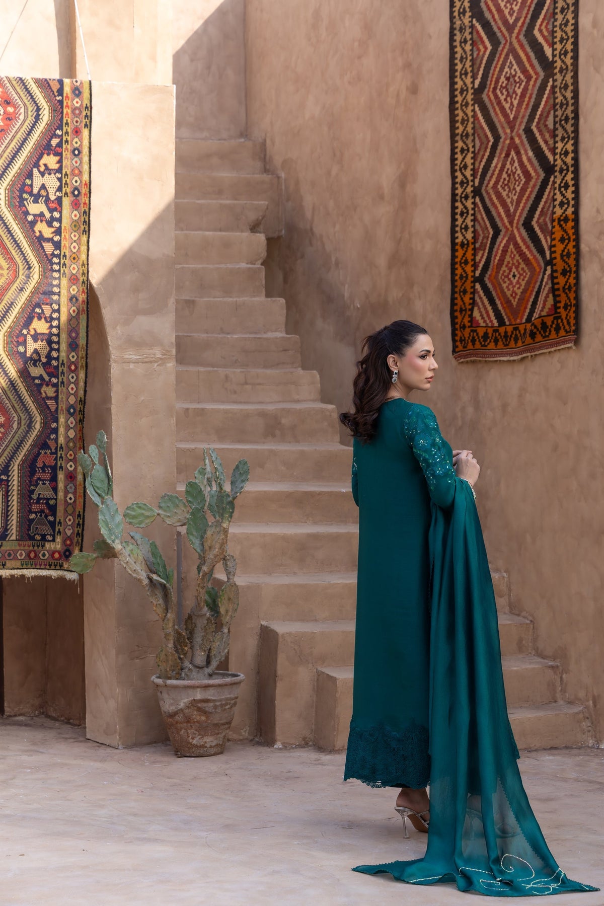 Sana Abbas | Pehar Eid Luxe | Aira, image 2