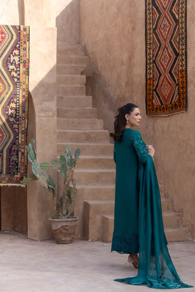 Sana Abbas | Pehar Eid Luxe | Aira