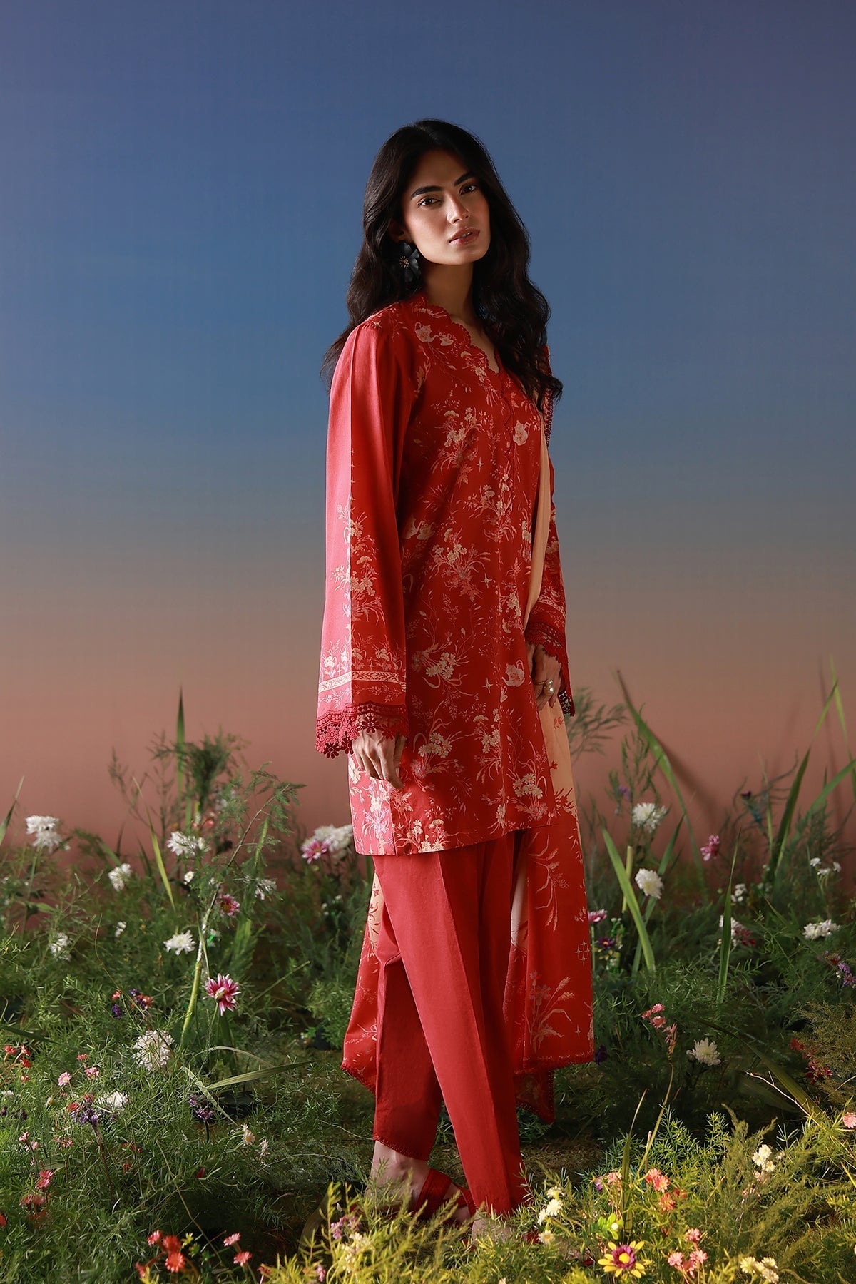 Sahar | Mirha Casual Pret | Crimson Heirloom, image 2