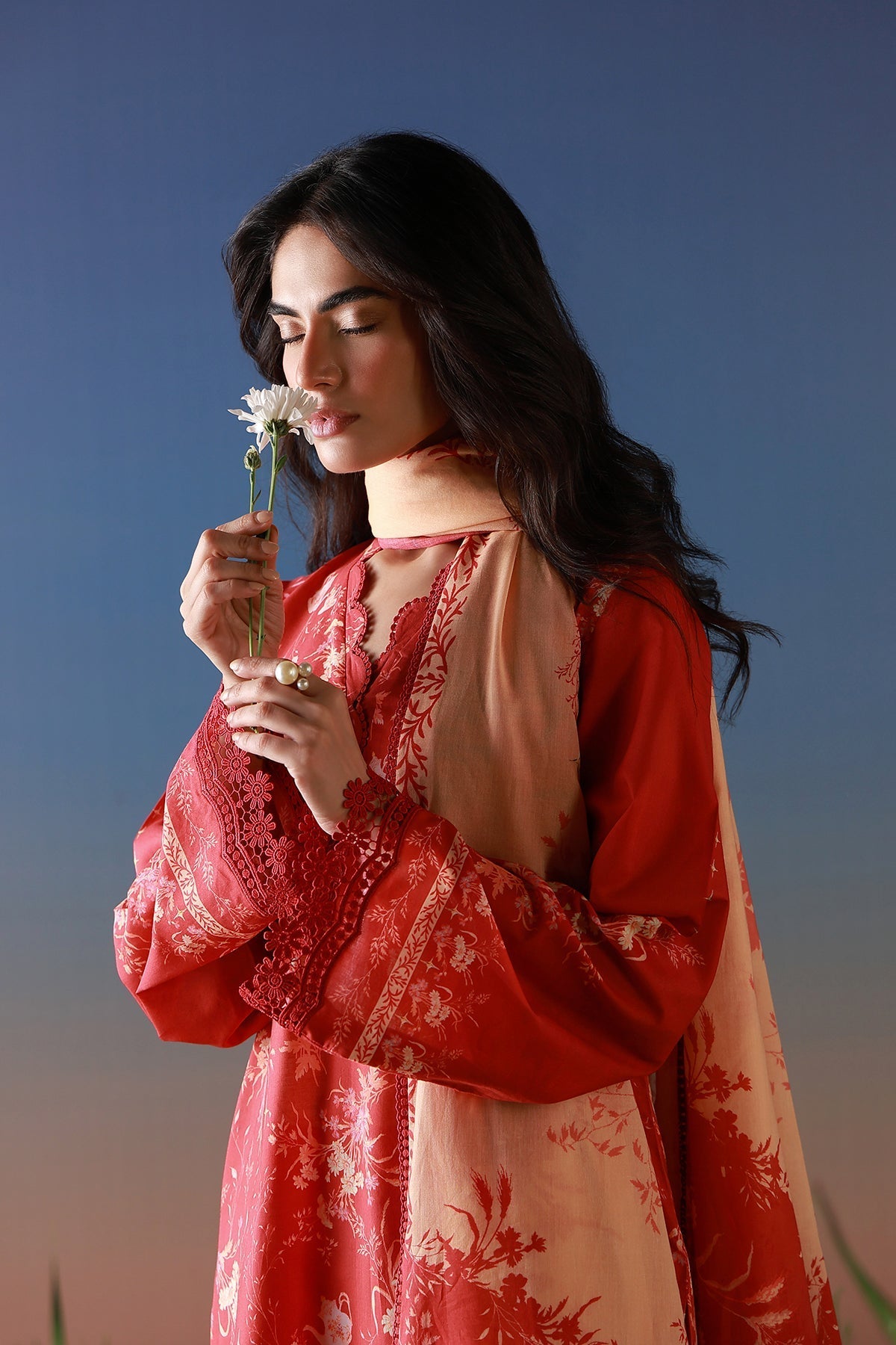 Sahar | Mirha Casual Pret | Crimson Heirloom-4