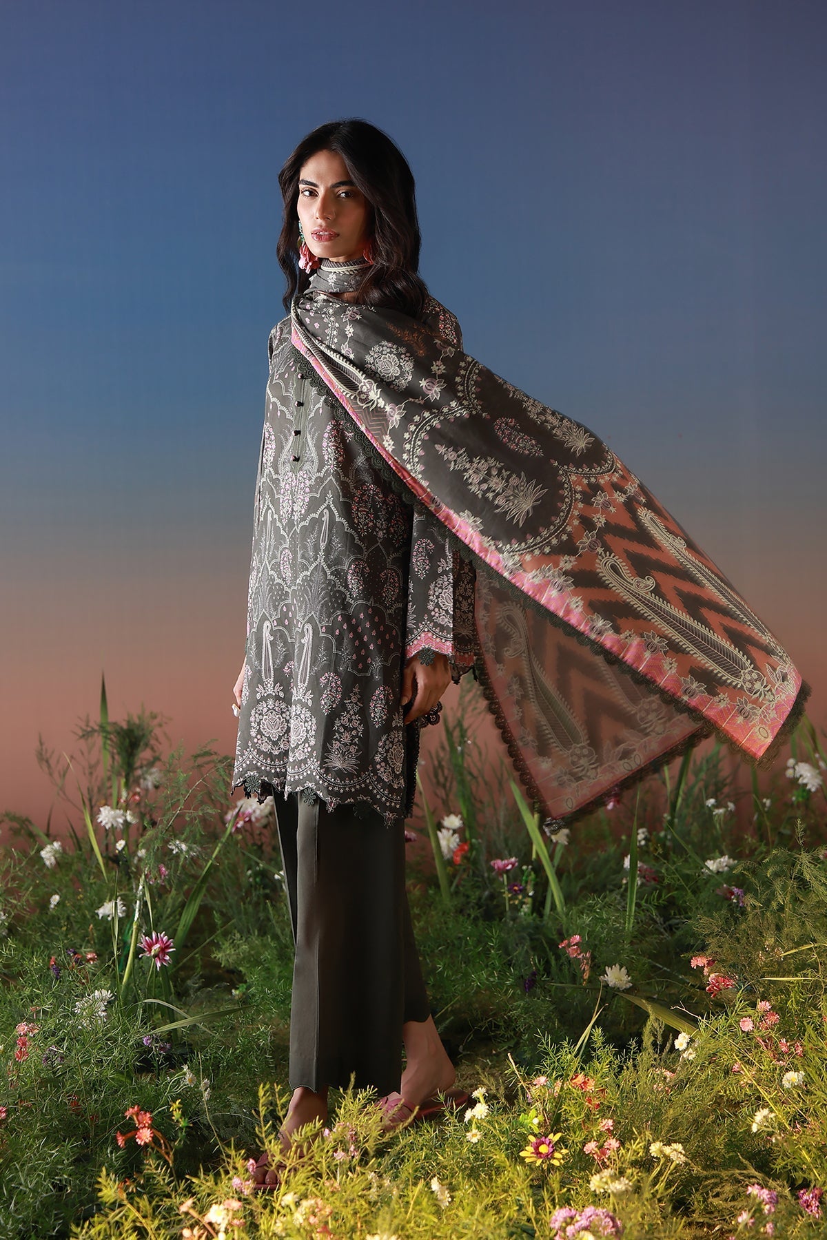 Sahar | Mirha Casual Pret | Shadow Lace, image 5