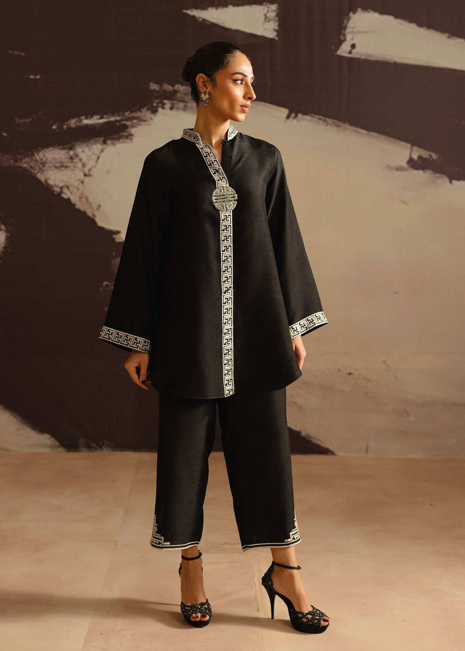 Mahgul | Eye of Cemal | Oriental Noir -  Mahgul Ladies Clothes -  House of Maryam