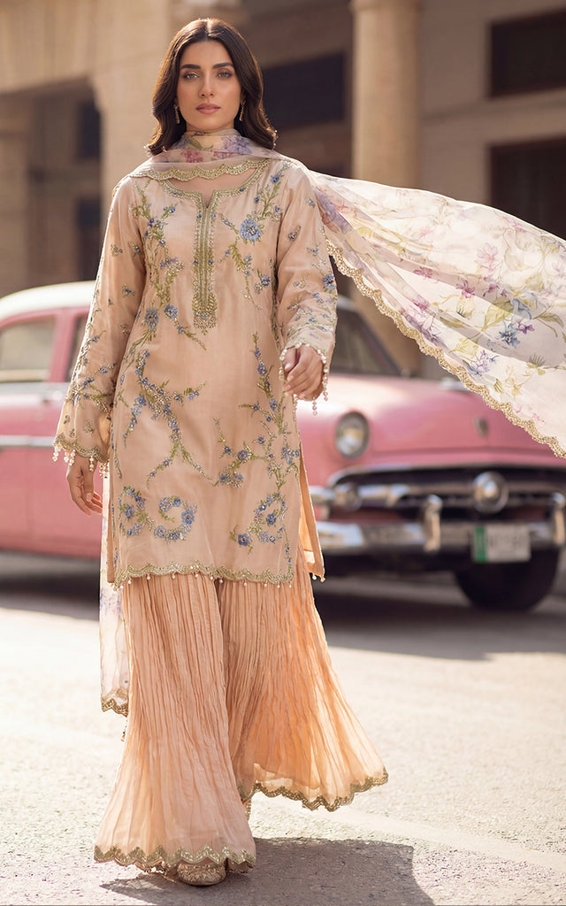 Threads and Motifs | Eid Edit 26 | 10402-5