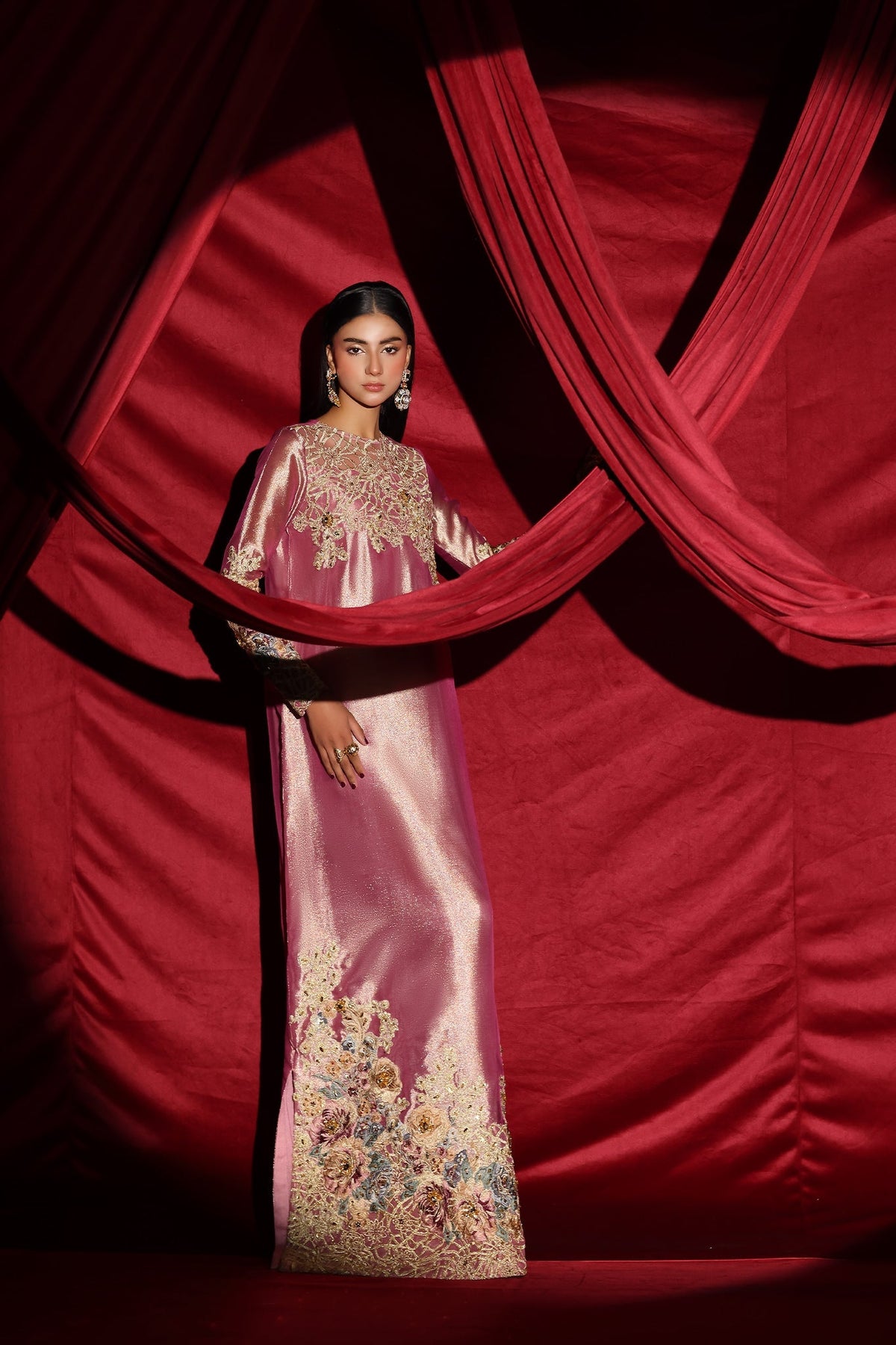 Musferah Saad | The Glamorous | Valentina-5