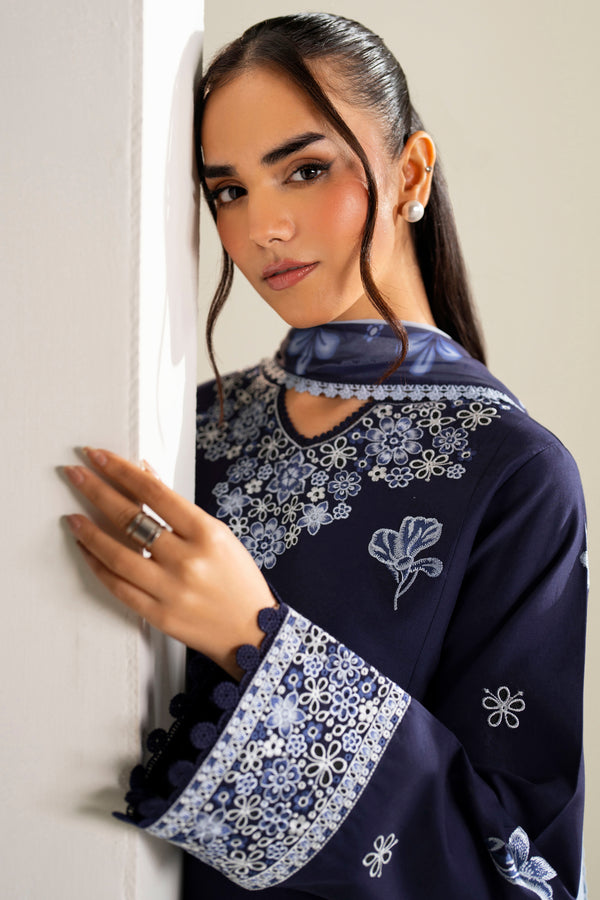 Farasha | Summer Weaves Embroidered Lawn | Midnight Hue-8