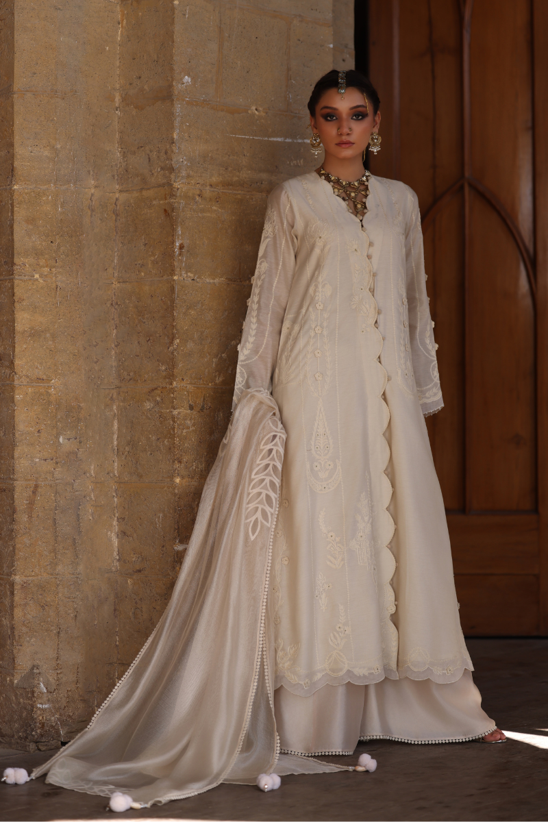 Wardha Saleem | Aari Collection 26 | Chaandni-1