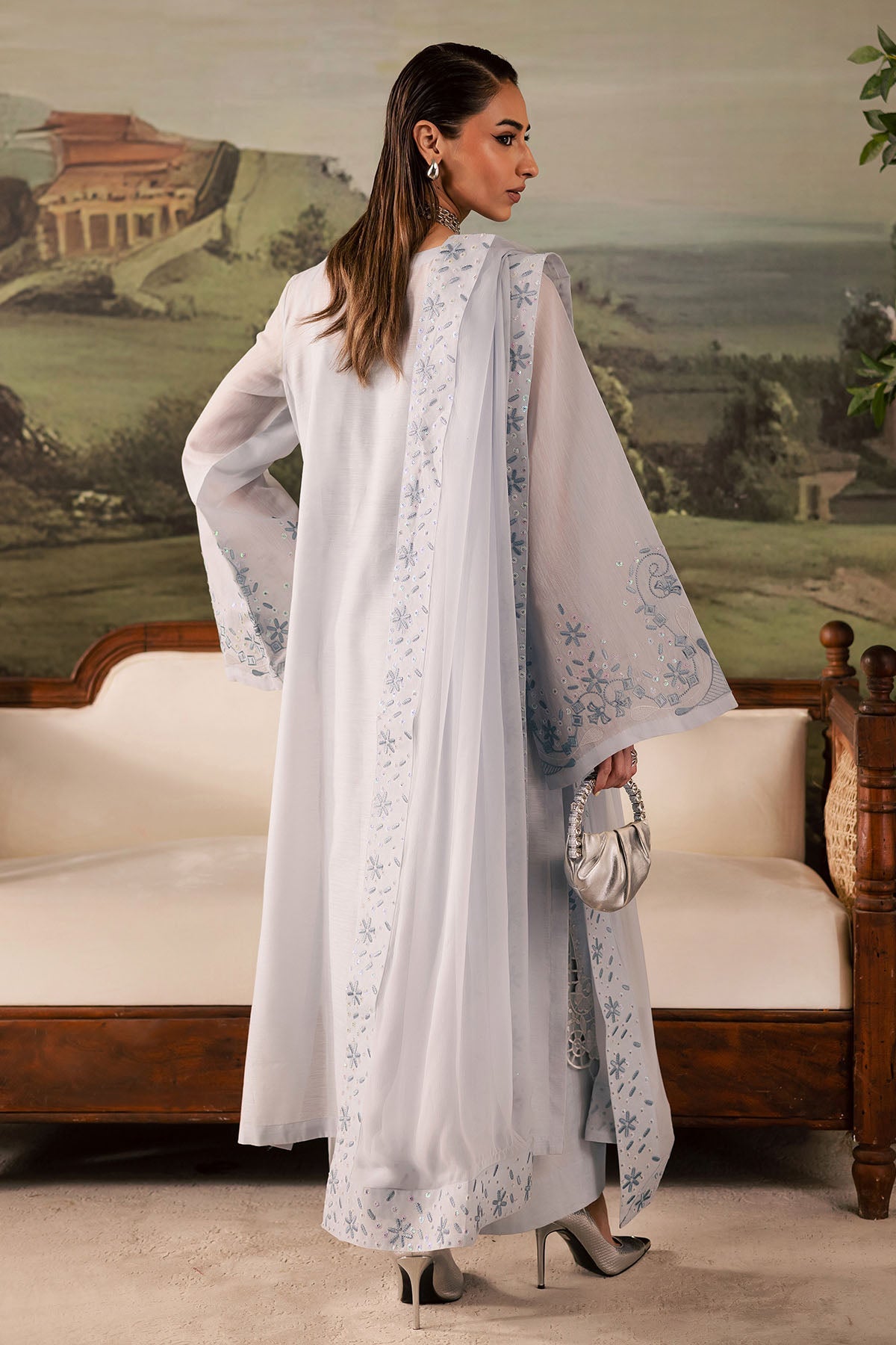 Nureh | Shades of Winter | NP-668, image 2