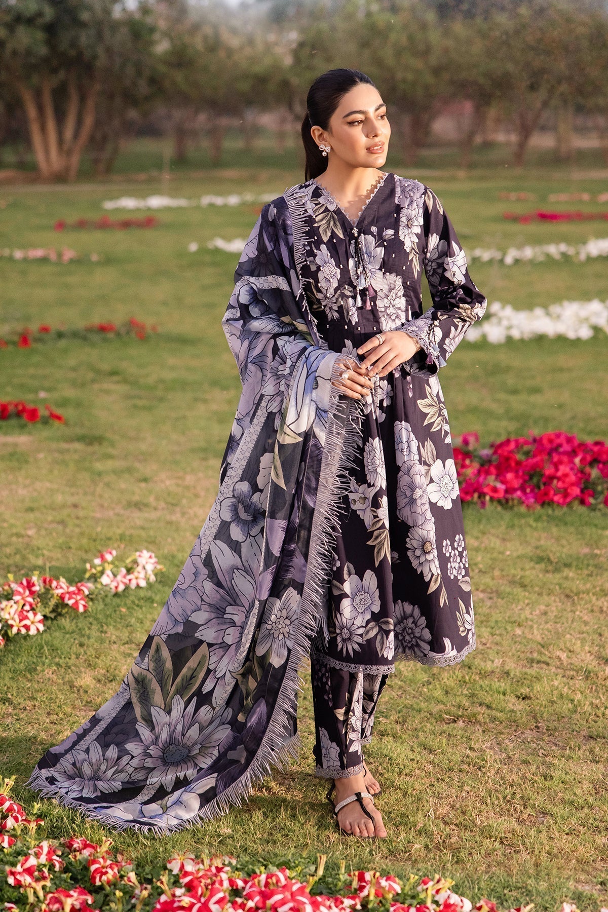 Alizeh | Sheen Lawn Prints 24 | CALLA by Designer Alizeh - House of Maryam - Pakistani Designer Ethnic Wear in {{ shop.shopifyCountryName }}