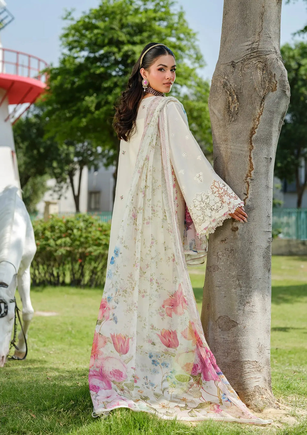 Elaf Premium | Luxury Lawn 25 | ELH-7A WHITE EMPRESS -  Elaf Premium Ladies Clothes - Original Designer Dress - House of Maryam