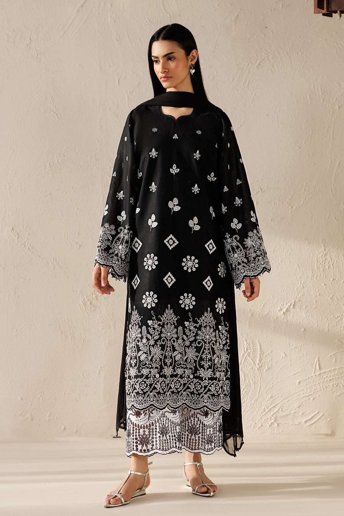 Baroque | Luxury Summer Pret | UF-4522-1