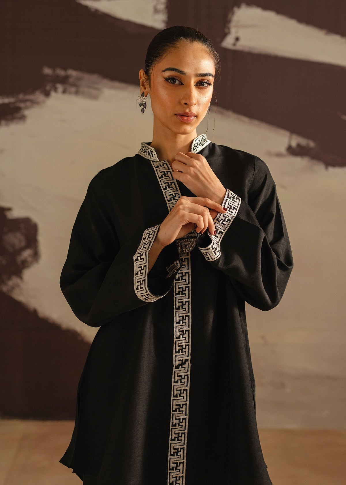 Mahgul | Eye of Cemal | Oriental Noir -  Mahgul Ladies Clothes - Original Designer Dress - House of Maryam