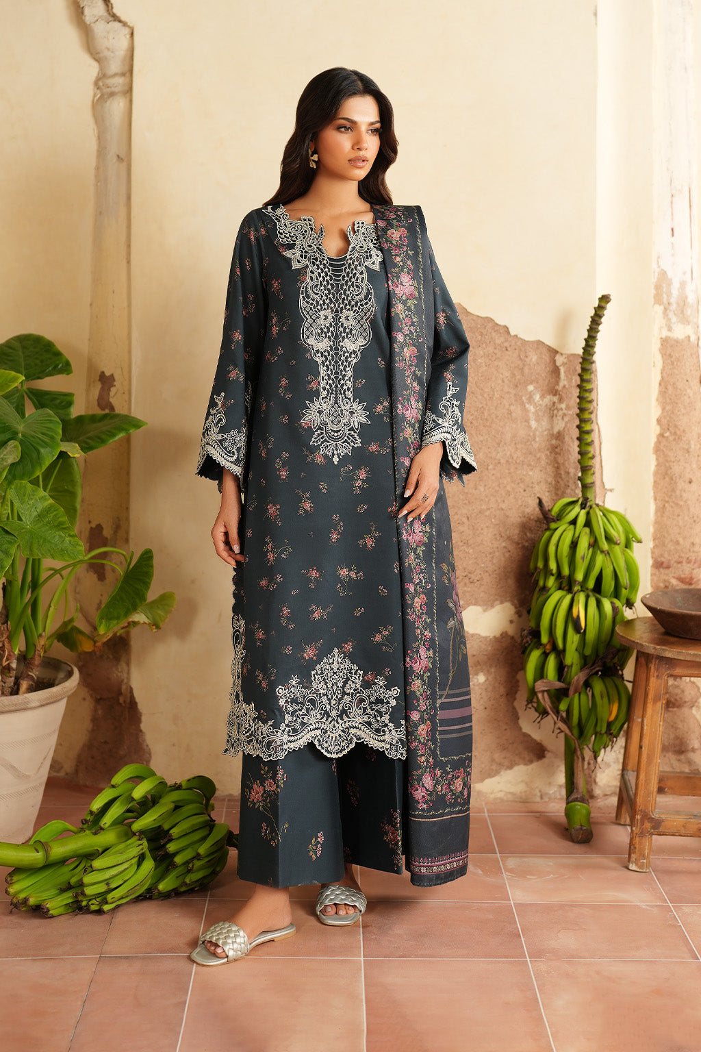 Iznik | Winter 25 | IPF-12-1