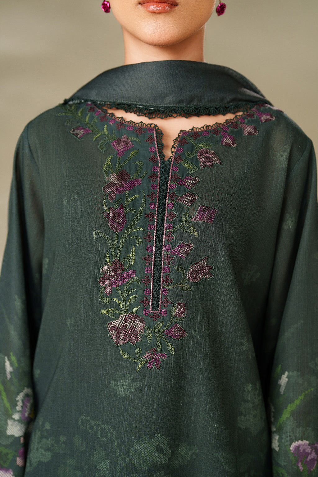 Iznik | Winter Chapter 25 | UE-567 Printed Khaddar, image 5