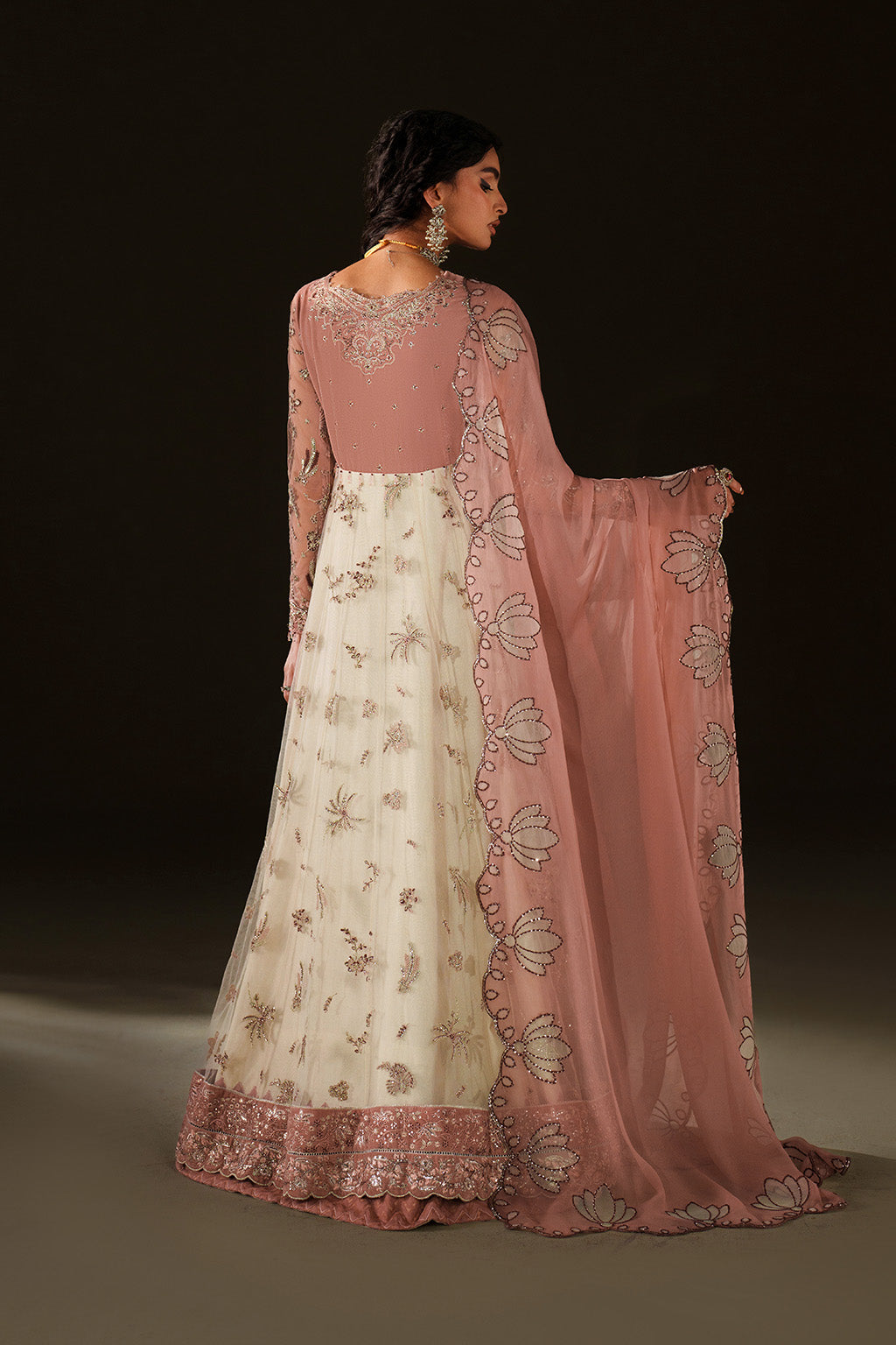 Iznik | Velvet 25 | IV-78 Embroidered Velvet, image 2
