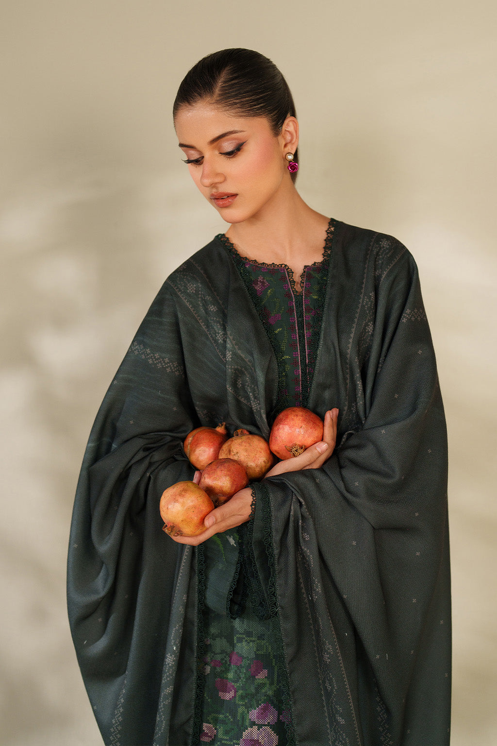 Iznik | Winter Chapter 25 | UE-567 Printed Khaddar, image 8