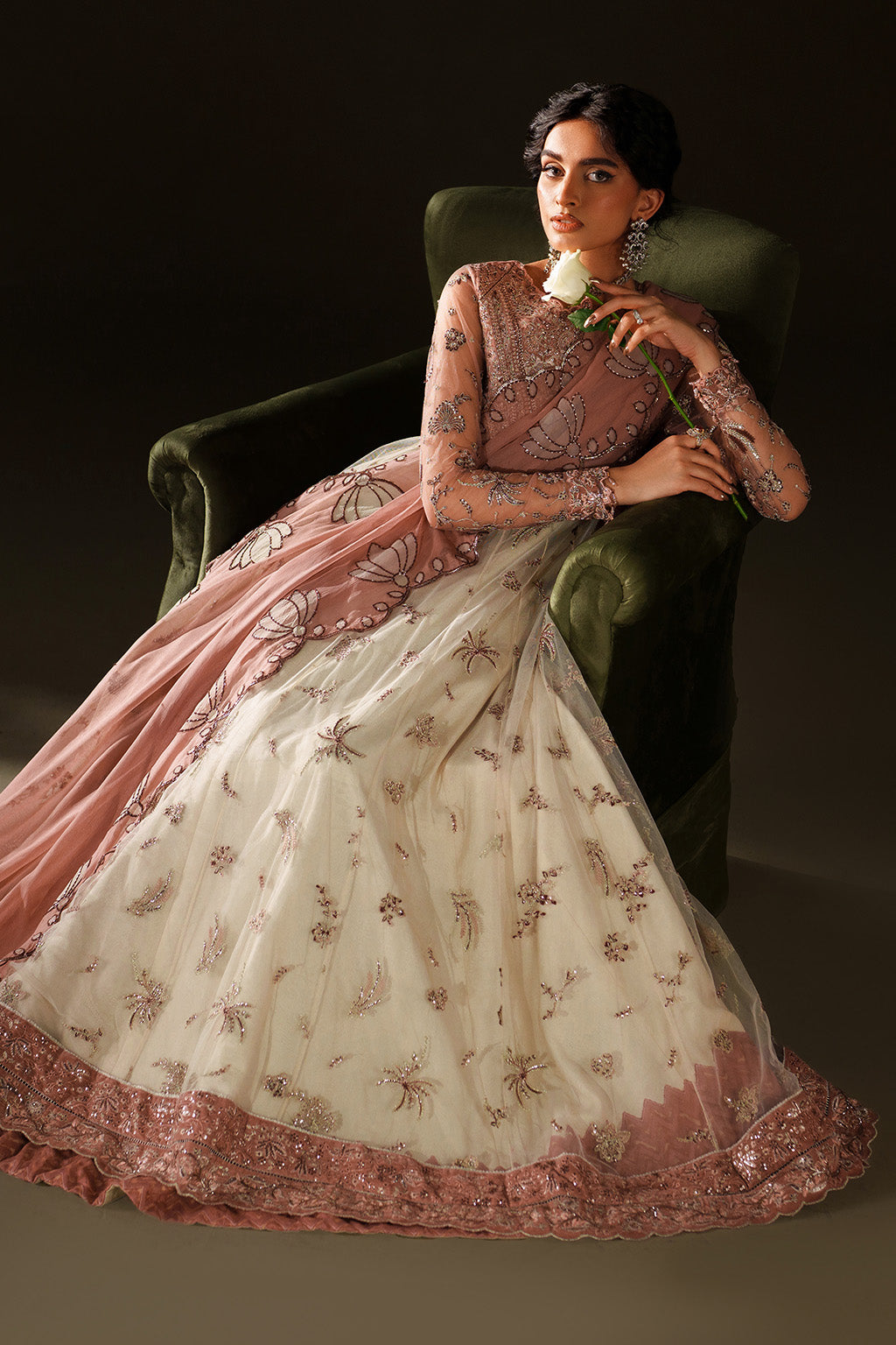 Iznik | Velvet 25 | IV-78 Embroidered Velvet, image 8