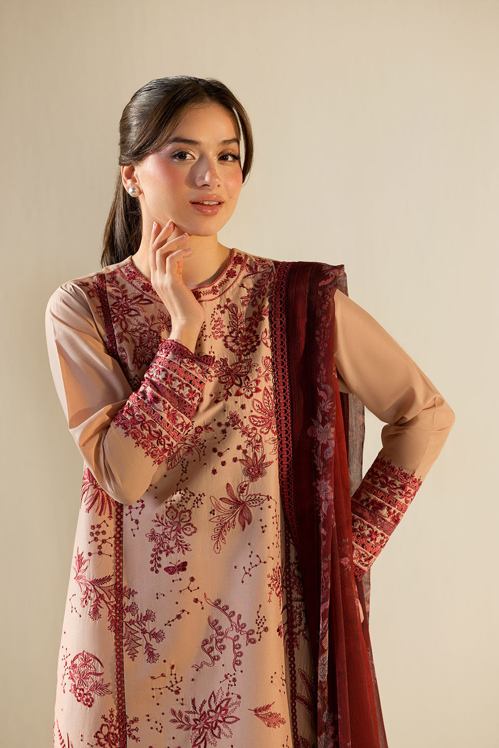 Sobia Nazir | Vital 26 | 9A, image 3