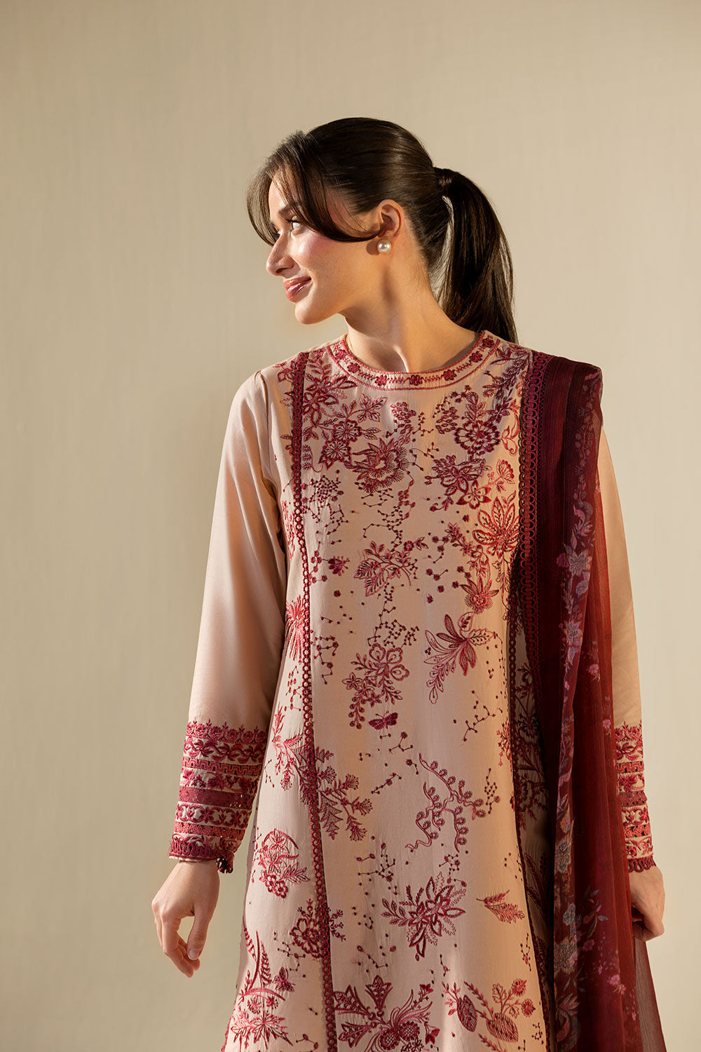 Sobia Nazir | Vital 26 | 9A, image 4