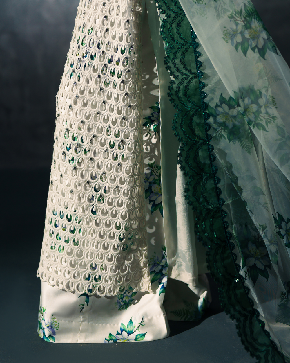 Vasal | Zyra Luxe Pret 26 | Emerald Whisper-4