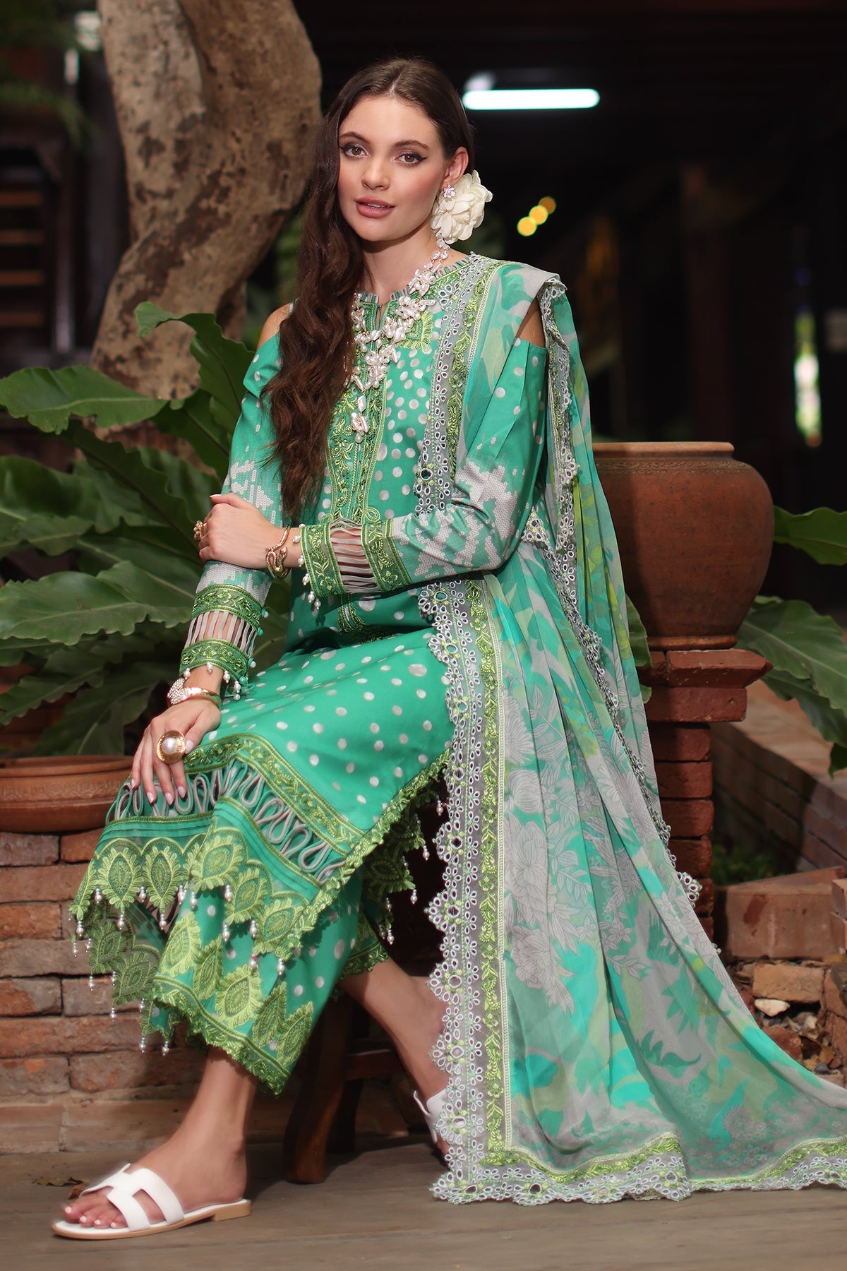 Charizma | Aniq Lawn |  AN5-13, image 5
