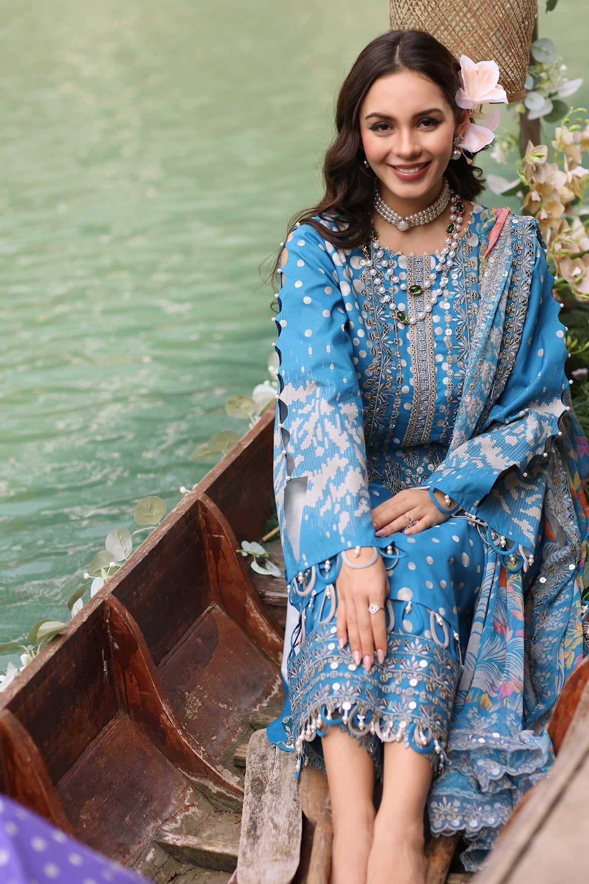 Charizma | Aniq Lawn |  AN5-15, image 4