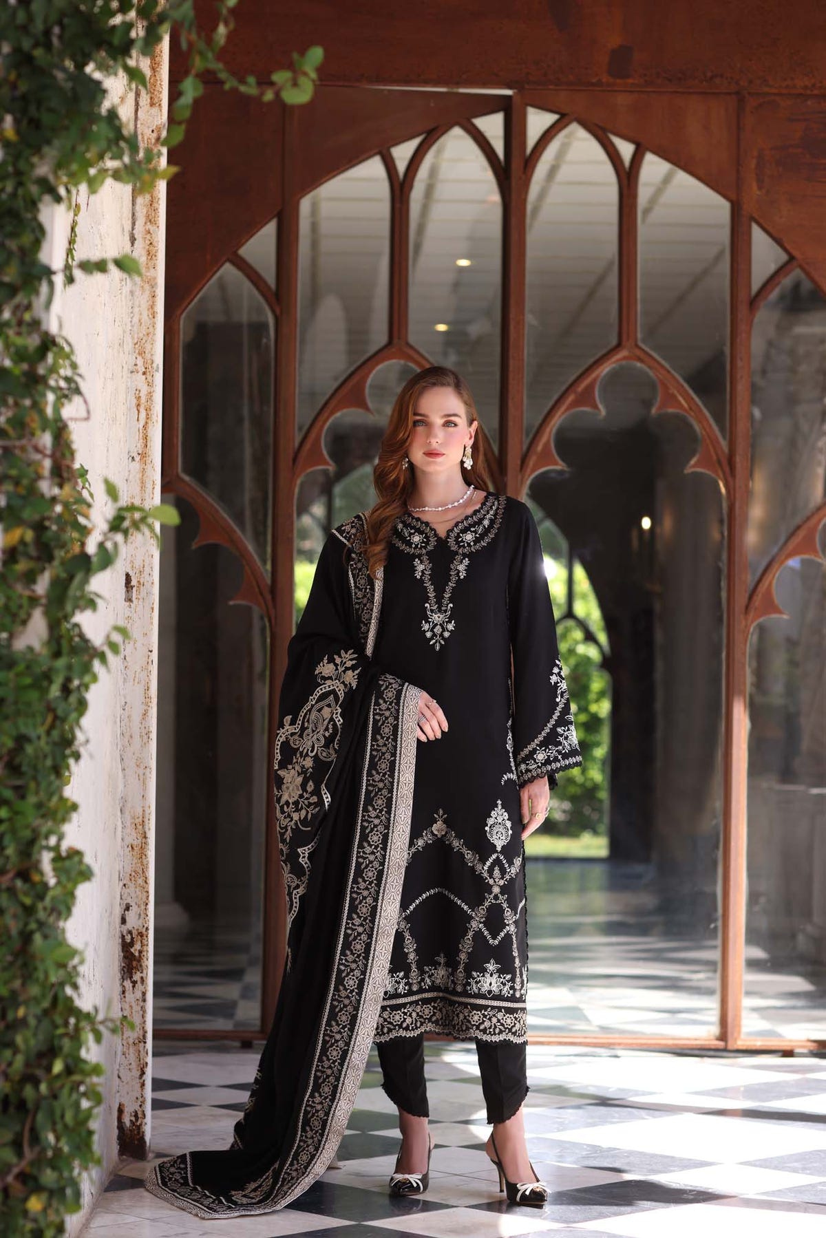 Noor by Saadia Asad | Winter Pashmina 25 | Obsidian