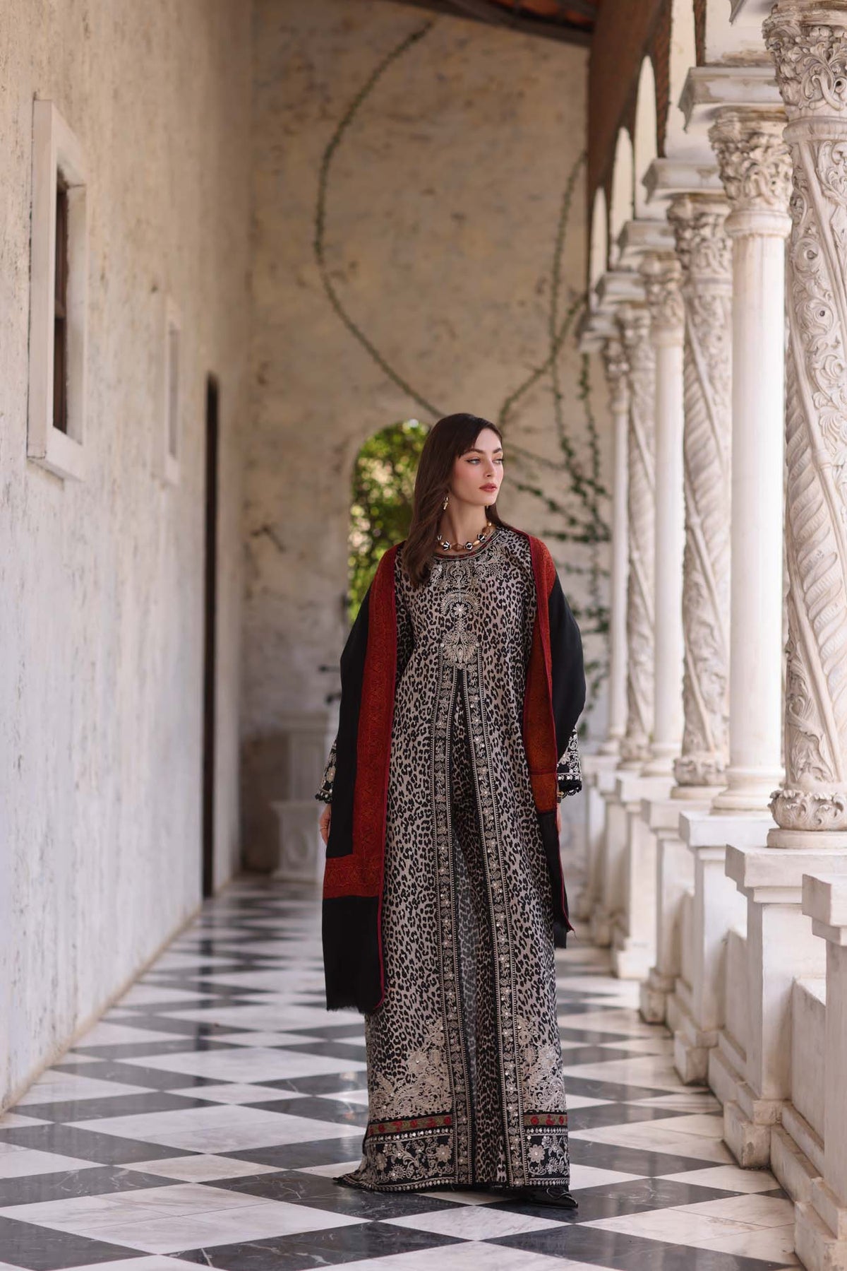 Noor by Saadia Asad | Winter Pashmina 25 | Noir Safari-7