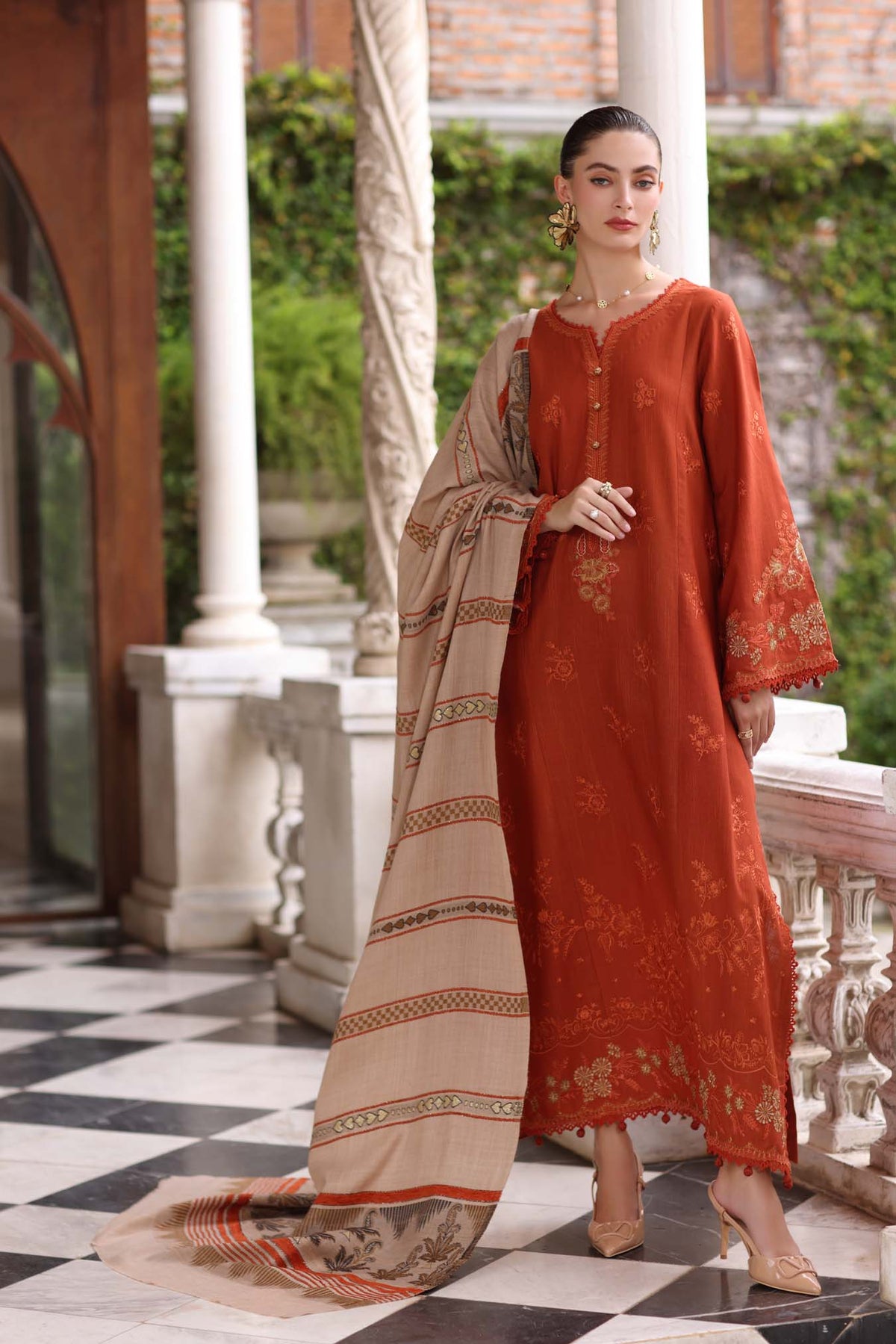 Noor by Saadia Asad | Winter Pashmina 25 | Rustique-2