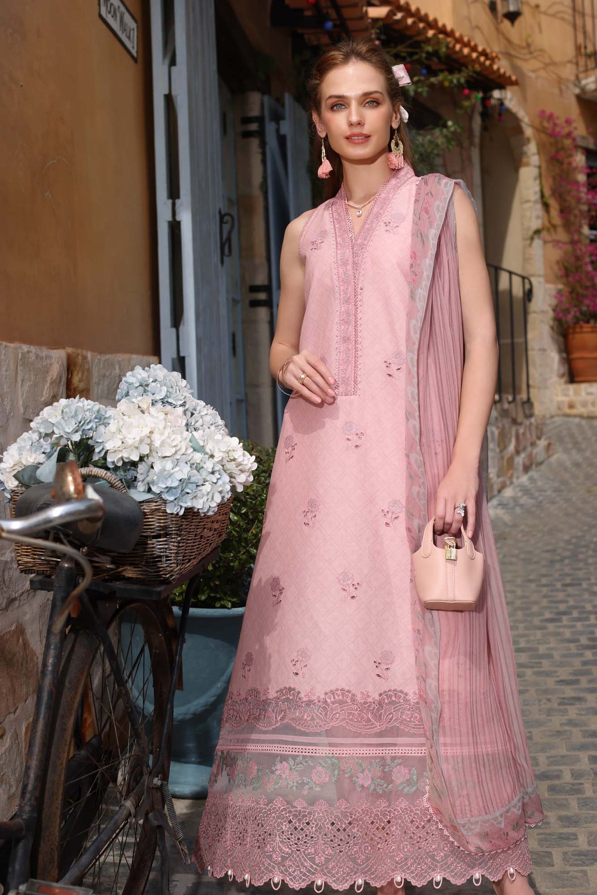 Noor by Saadia Asad | Luxe Chikankari 25 | D5-A -  Noor by Saadia Asad Ladies Clothes - Original Designer Dress - House of Maryam