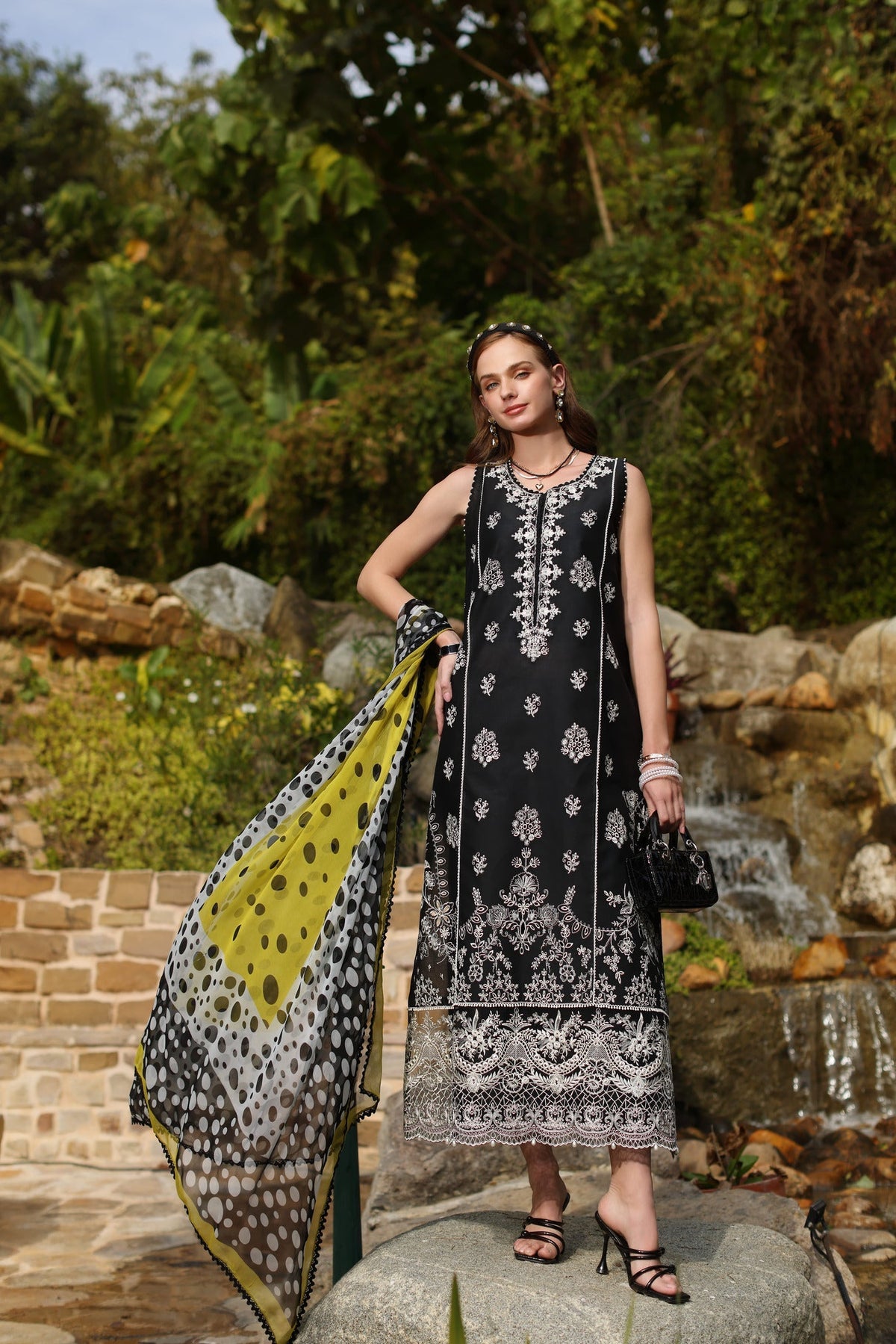 Noor by Saadia Asad | Luxe Chikankari 25 | D3-B -  Noor by Saadia Asad Ladies Clothes - Original Designer Dress - House of Maryam